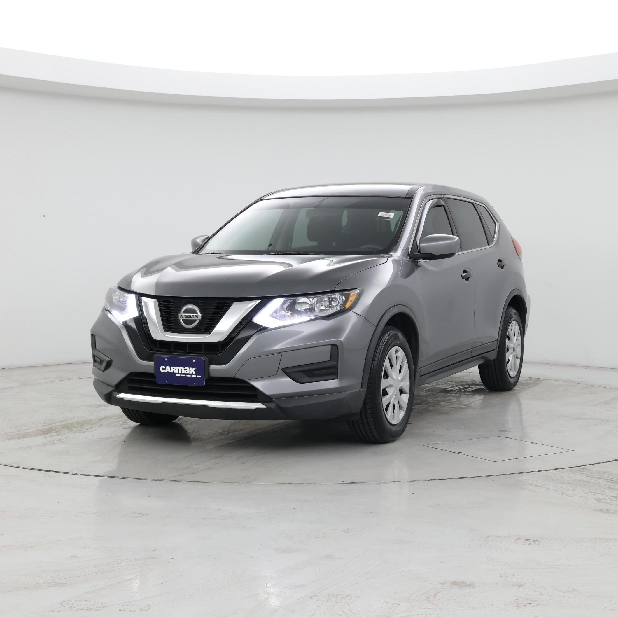 Thumbnail: 2018 Nissan Rogue - 4