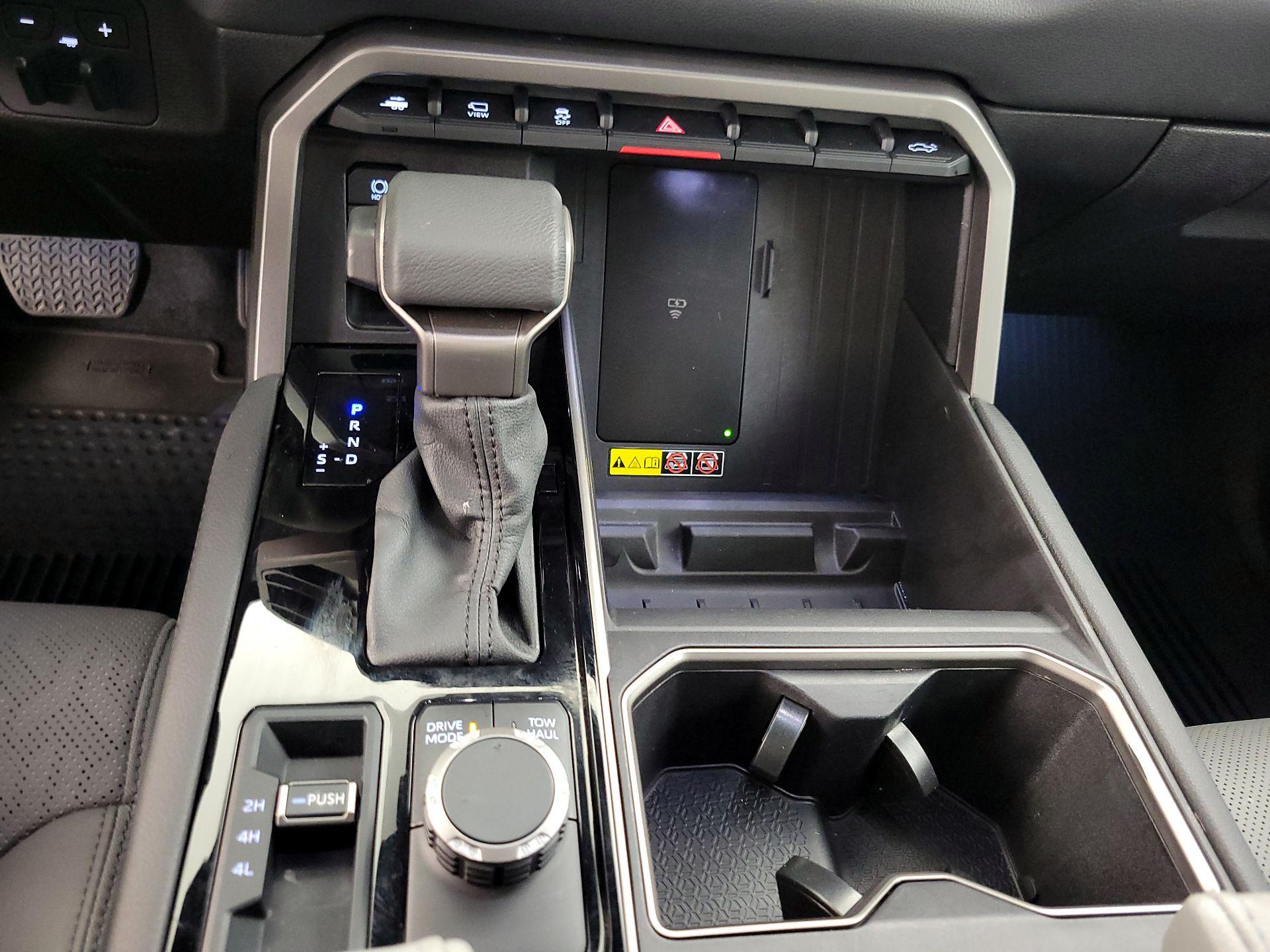 Thumbnail: 2025 Toyota Tundra - 18