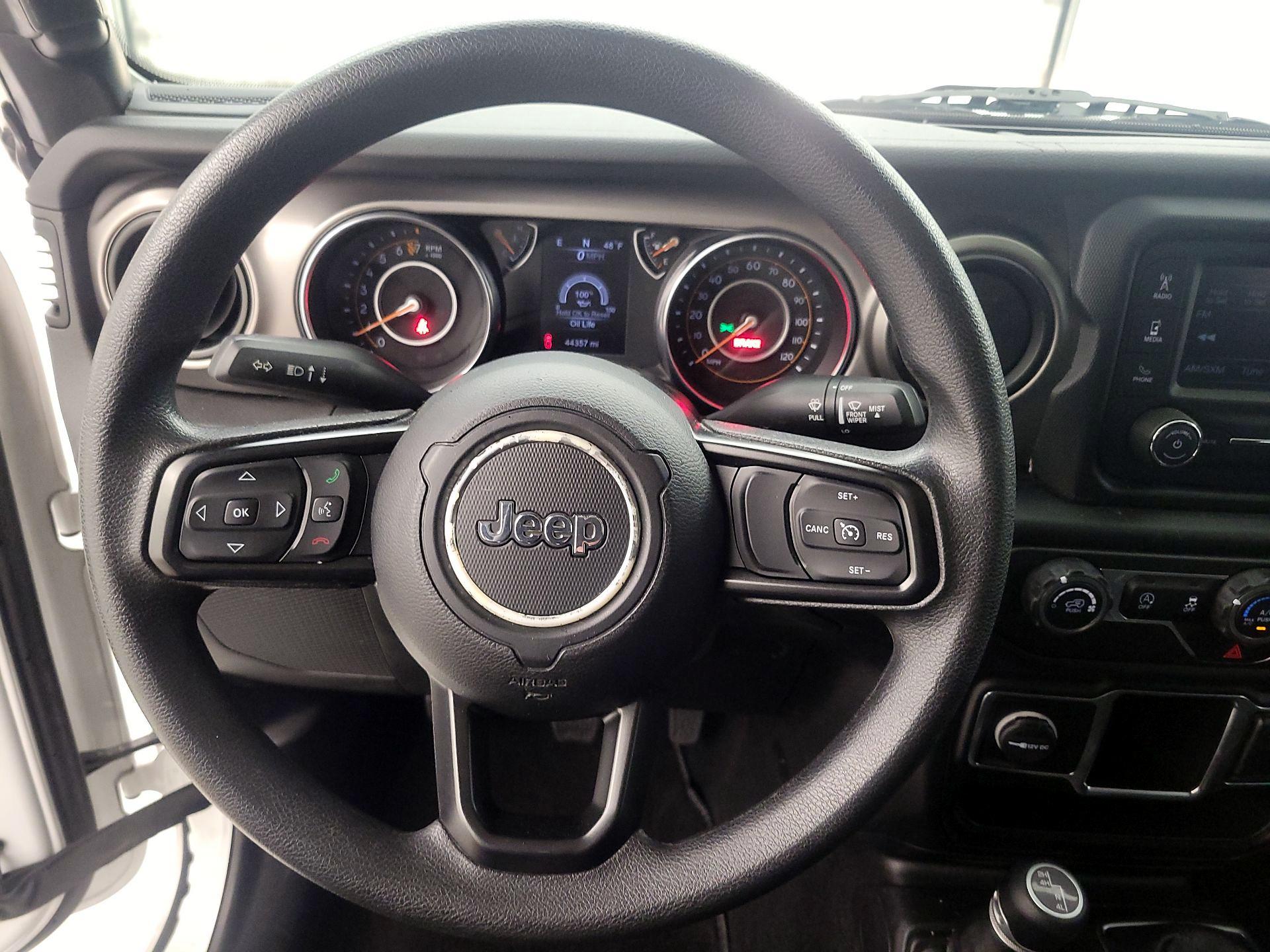 Thumbnail: 2020 Jeep Gladiator - 10