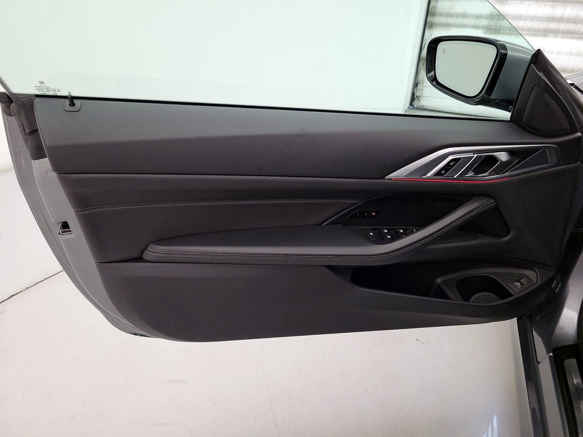 Thumbnail: 2025 BMW 4 Series - 12