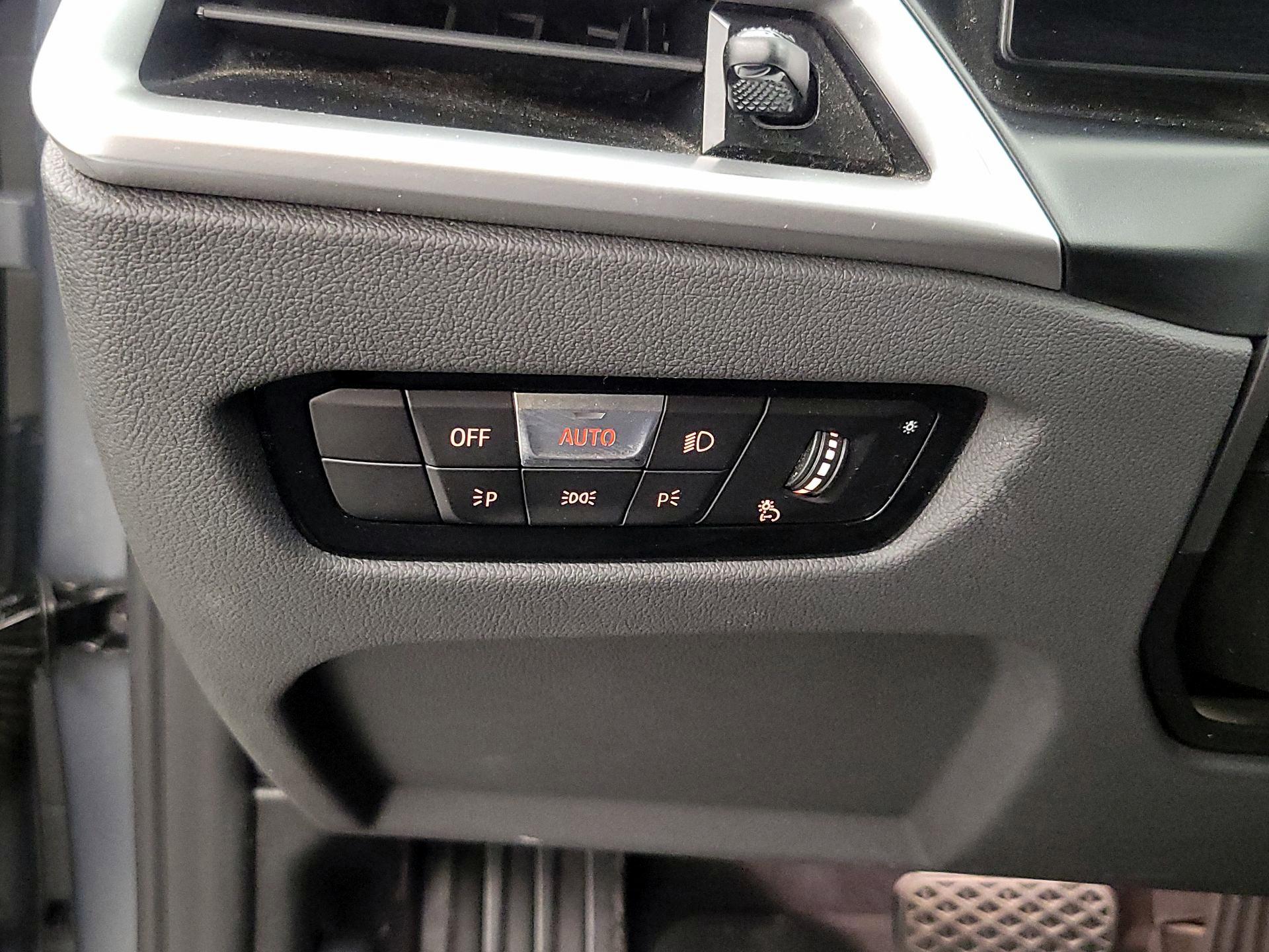 Thumbnail: 2025 BMW 4 Series - 13