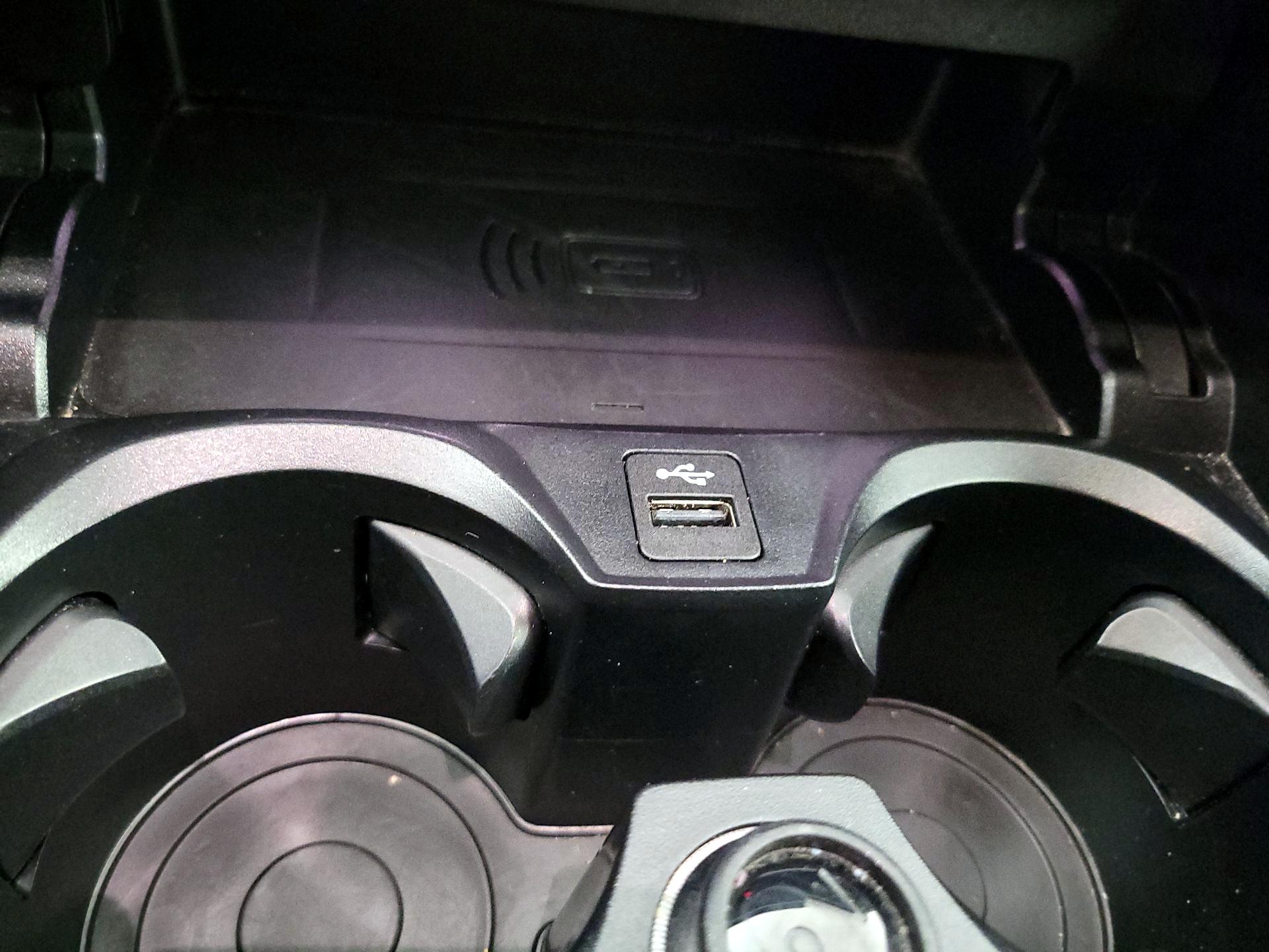 Thumbnail: 2025 BMW 4 Series - 19