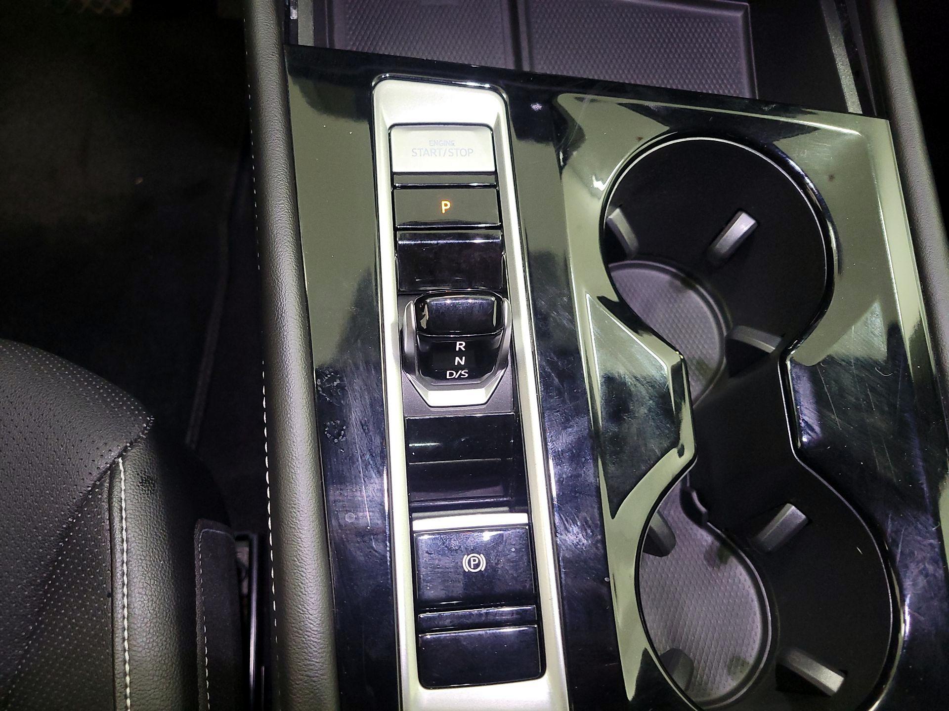 Thumbnail: 2024 Volkswagen Atlas - 17