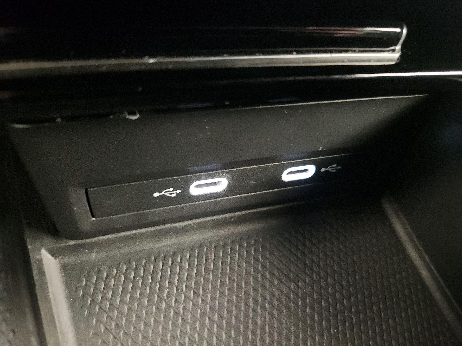 Thumbnail: 2024 Volkswagen Atlas - 18