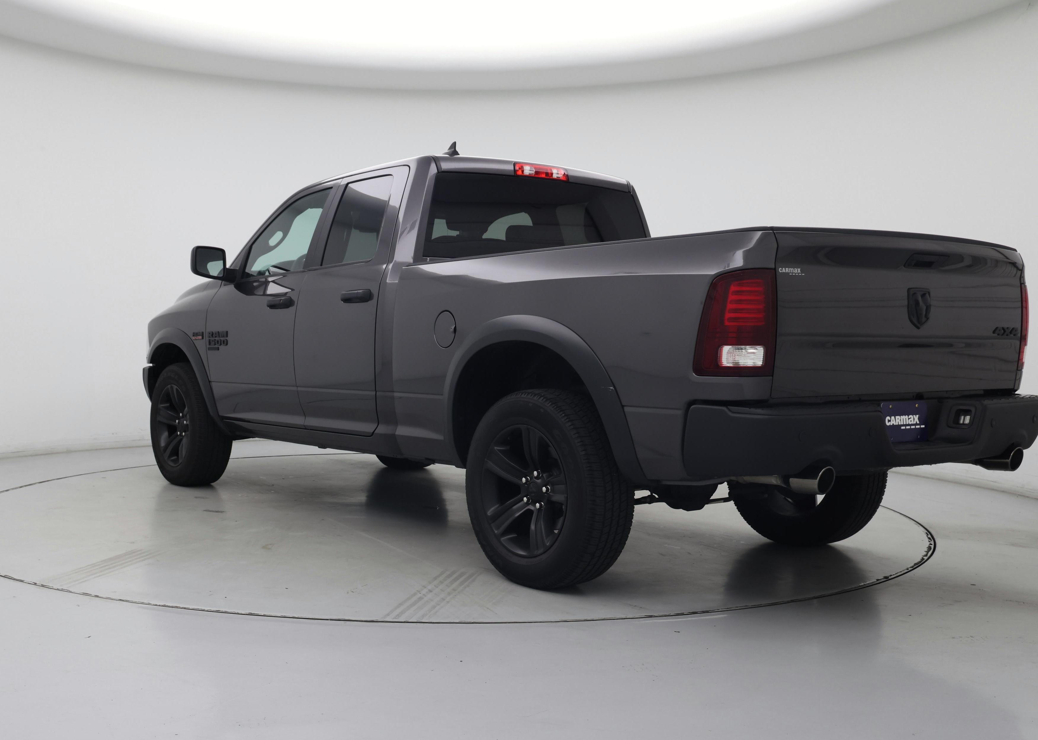 Thumbnail: 2022 RAM 1500 Classic - 2