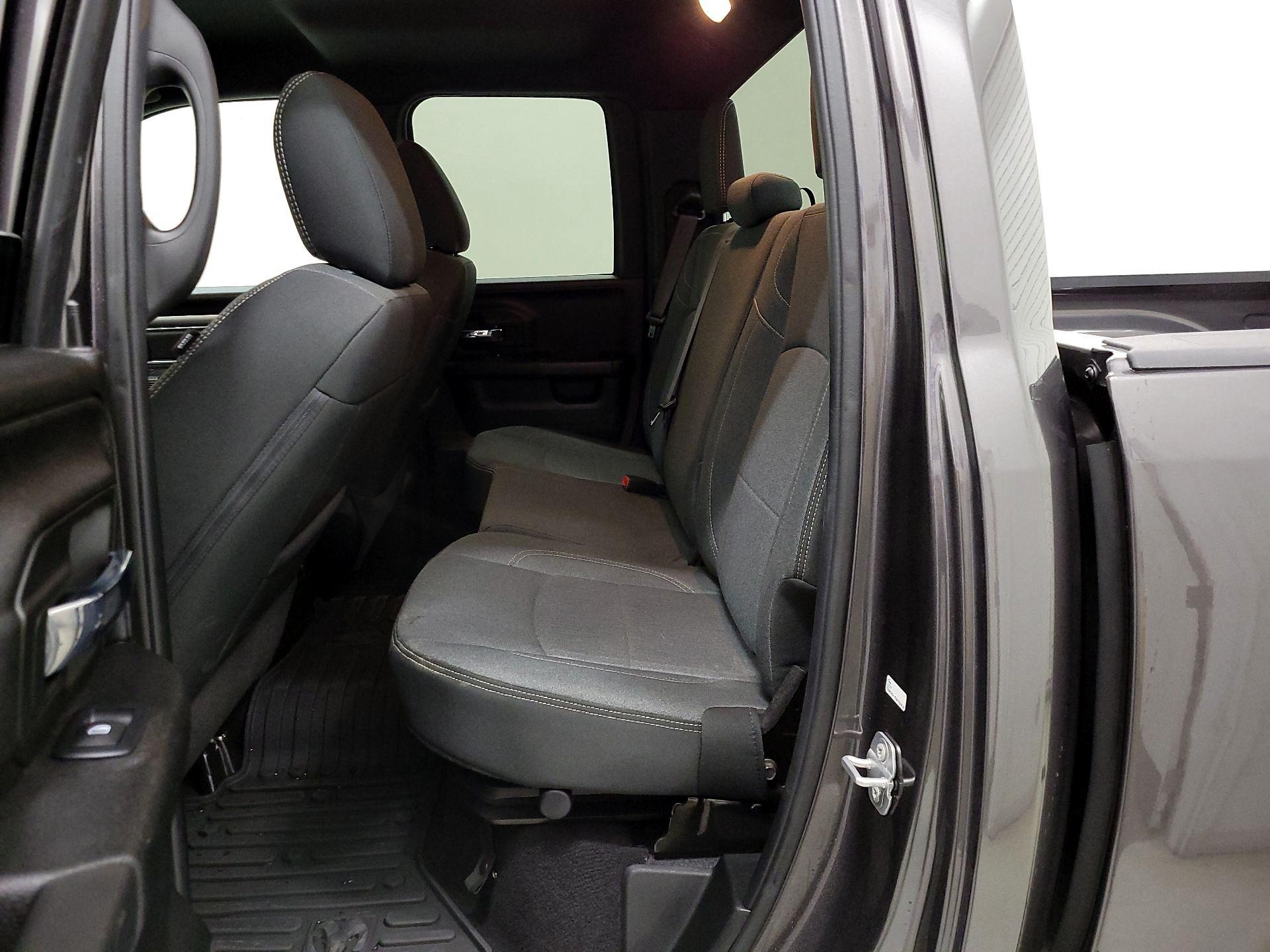 Thumbnail: 2022 RAM 1500 Classic - 20