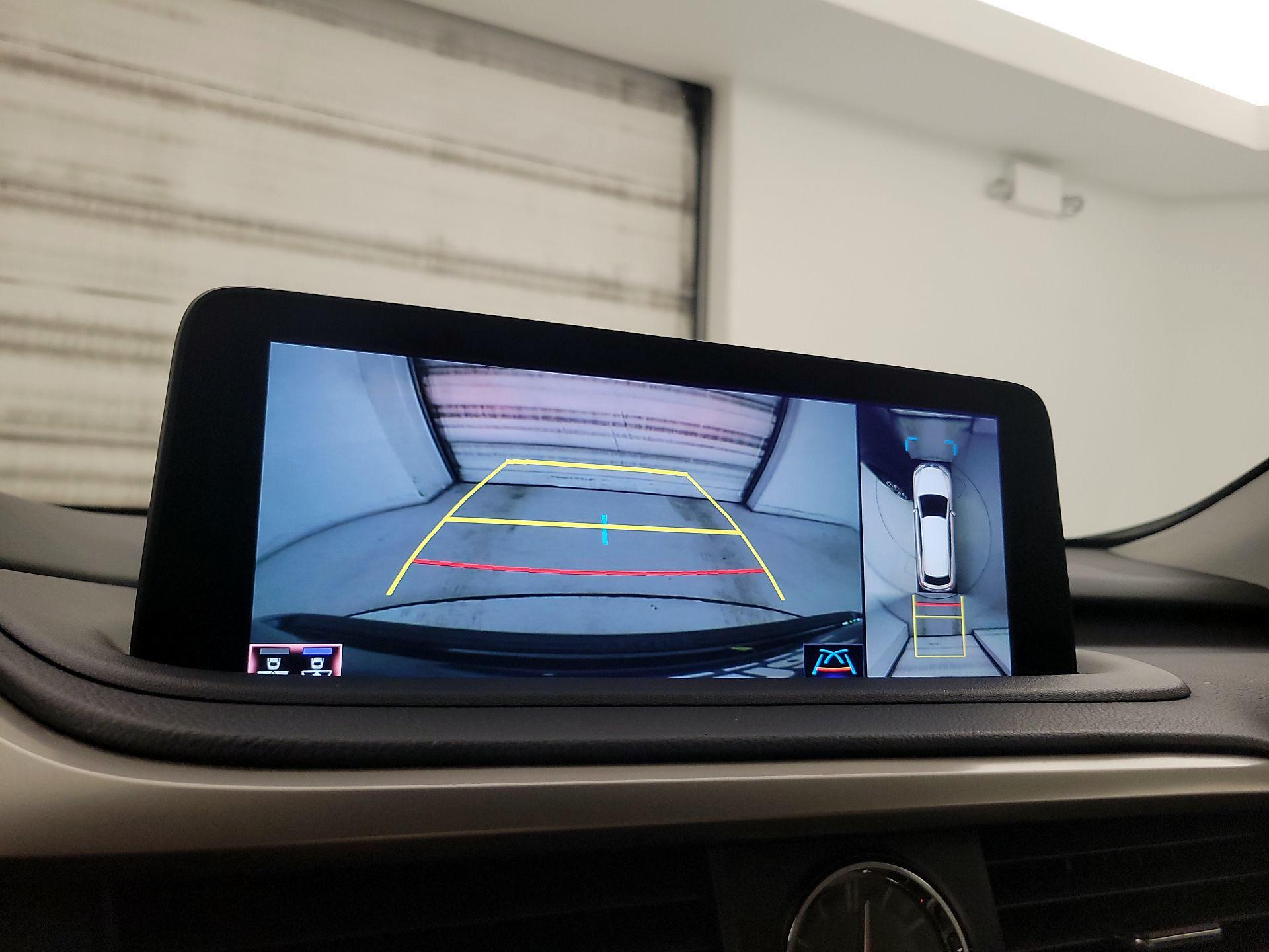 Thumbnail: 2021 Lexus RX - 15