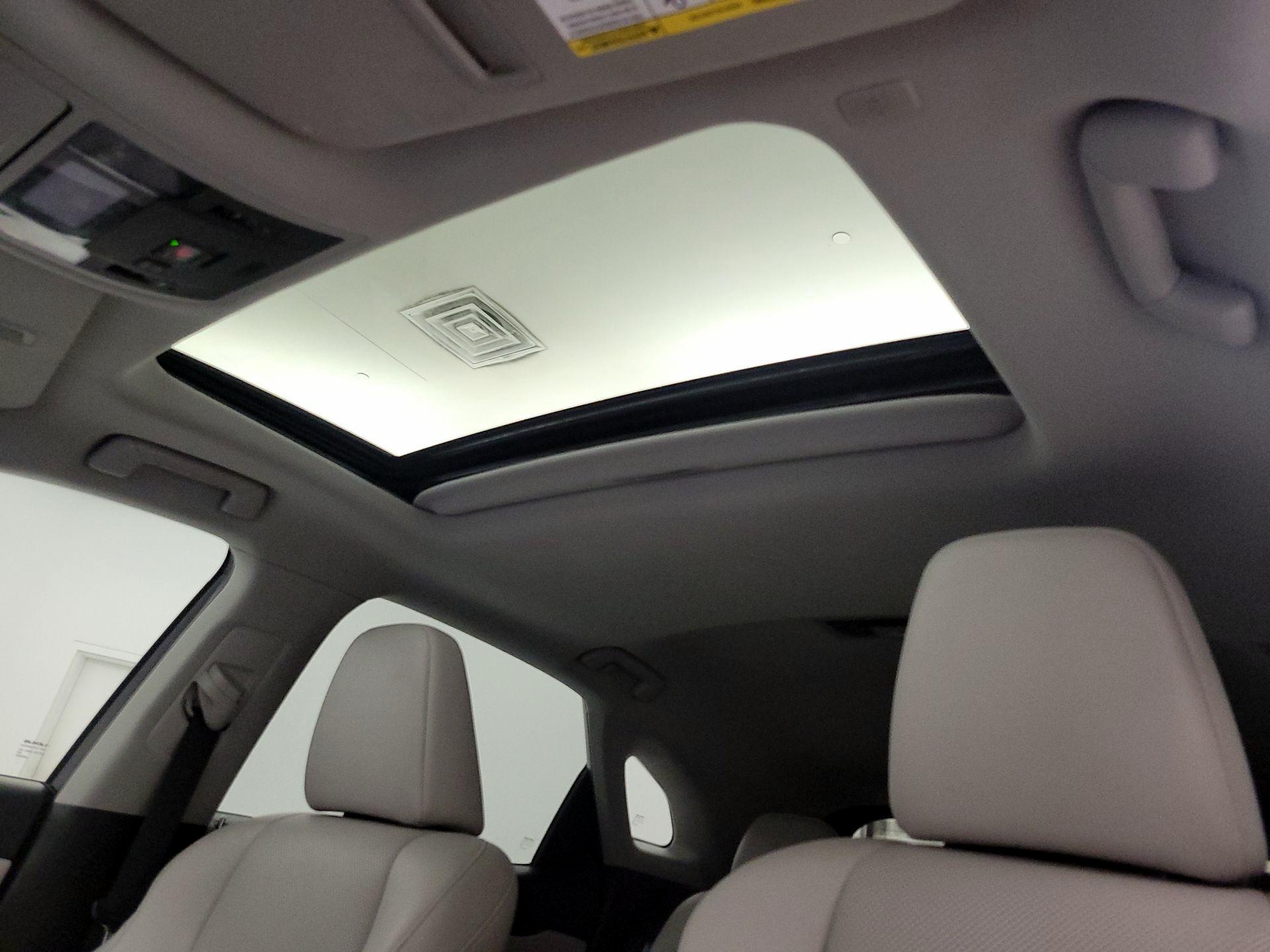 Thumbnail: 2021 Lexus RX - 20