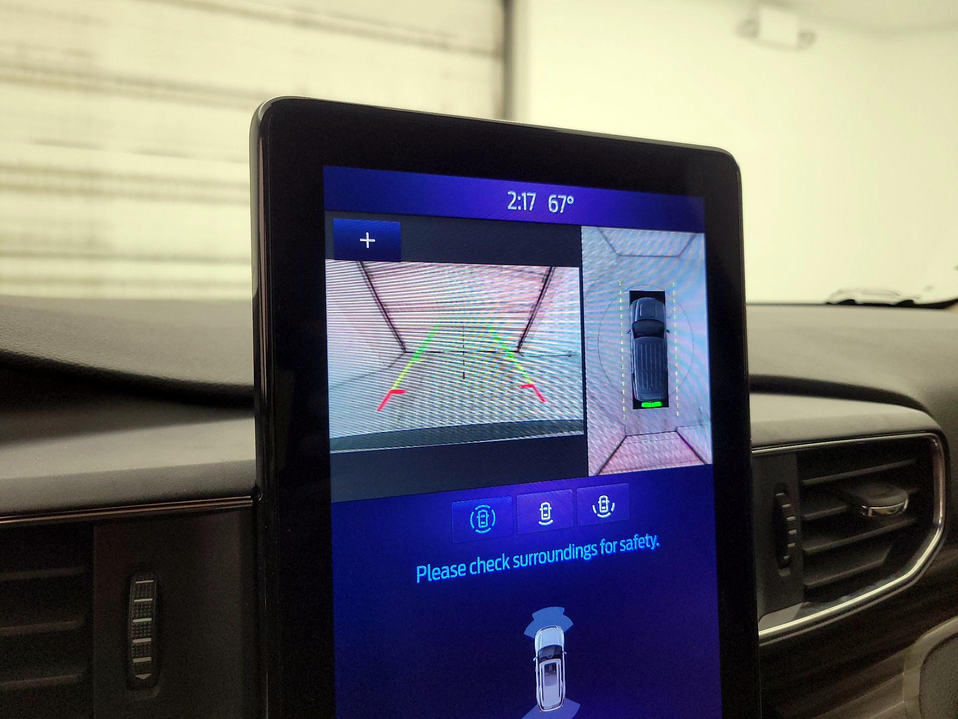 Thumbnail: 2023 Ford Explorer - 15