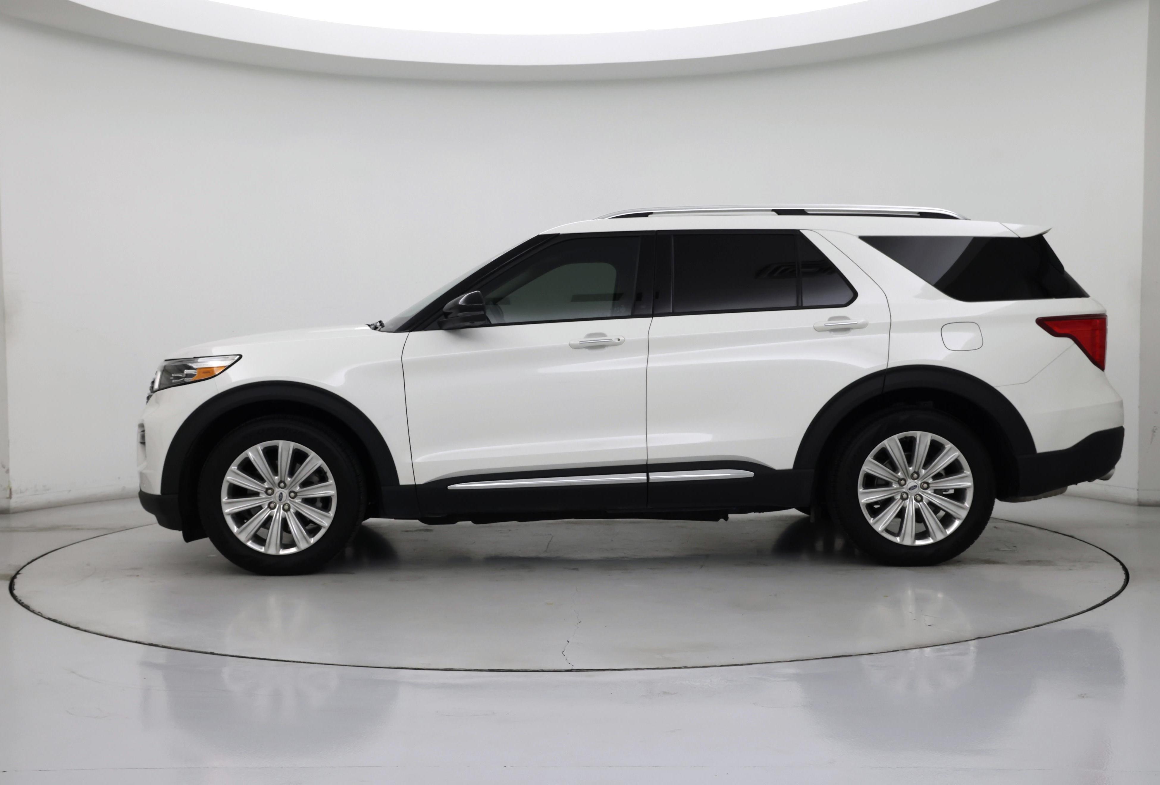 Thumbnail: 2023 Ford Explorer - 3