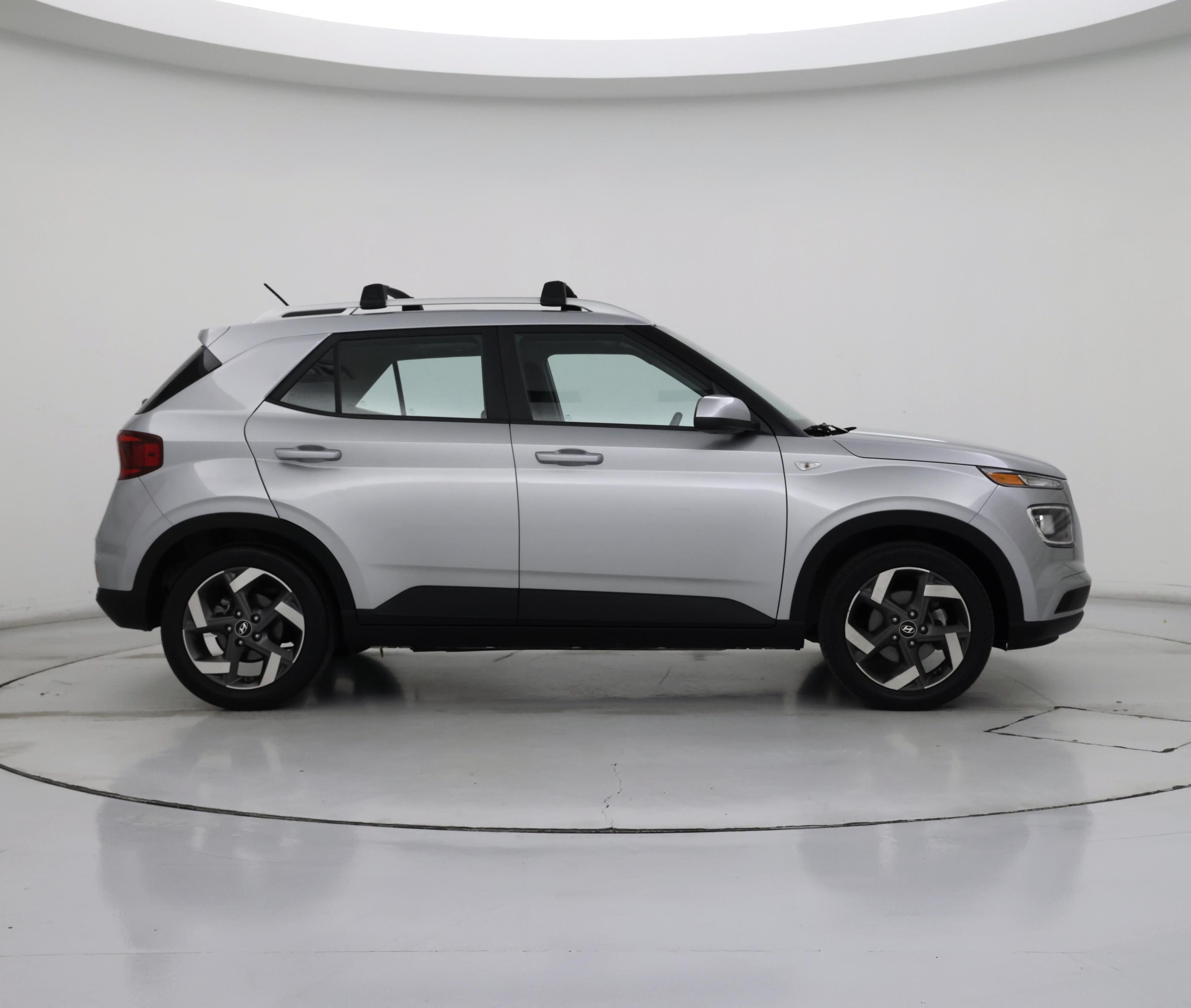 Thumbnail: 2023 Hyundai Venue - 7