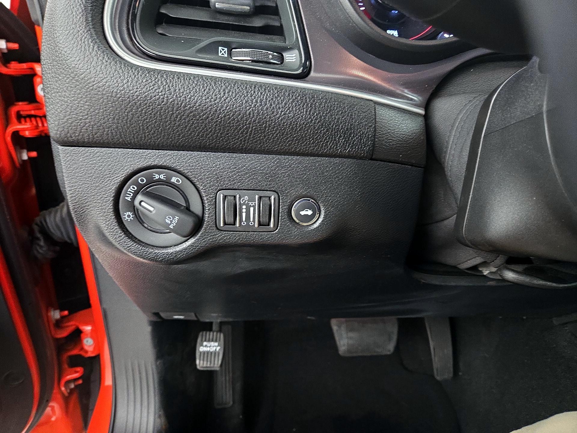 Thumbnail: 2022 Dodge Challenger - 13