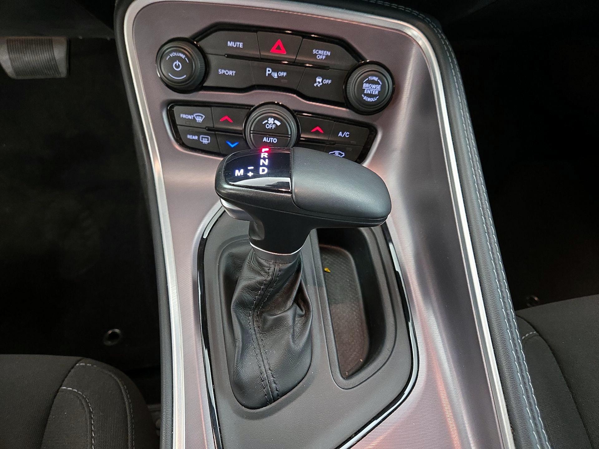 Thumbnail: 2022 Dodge Challenger - 17