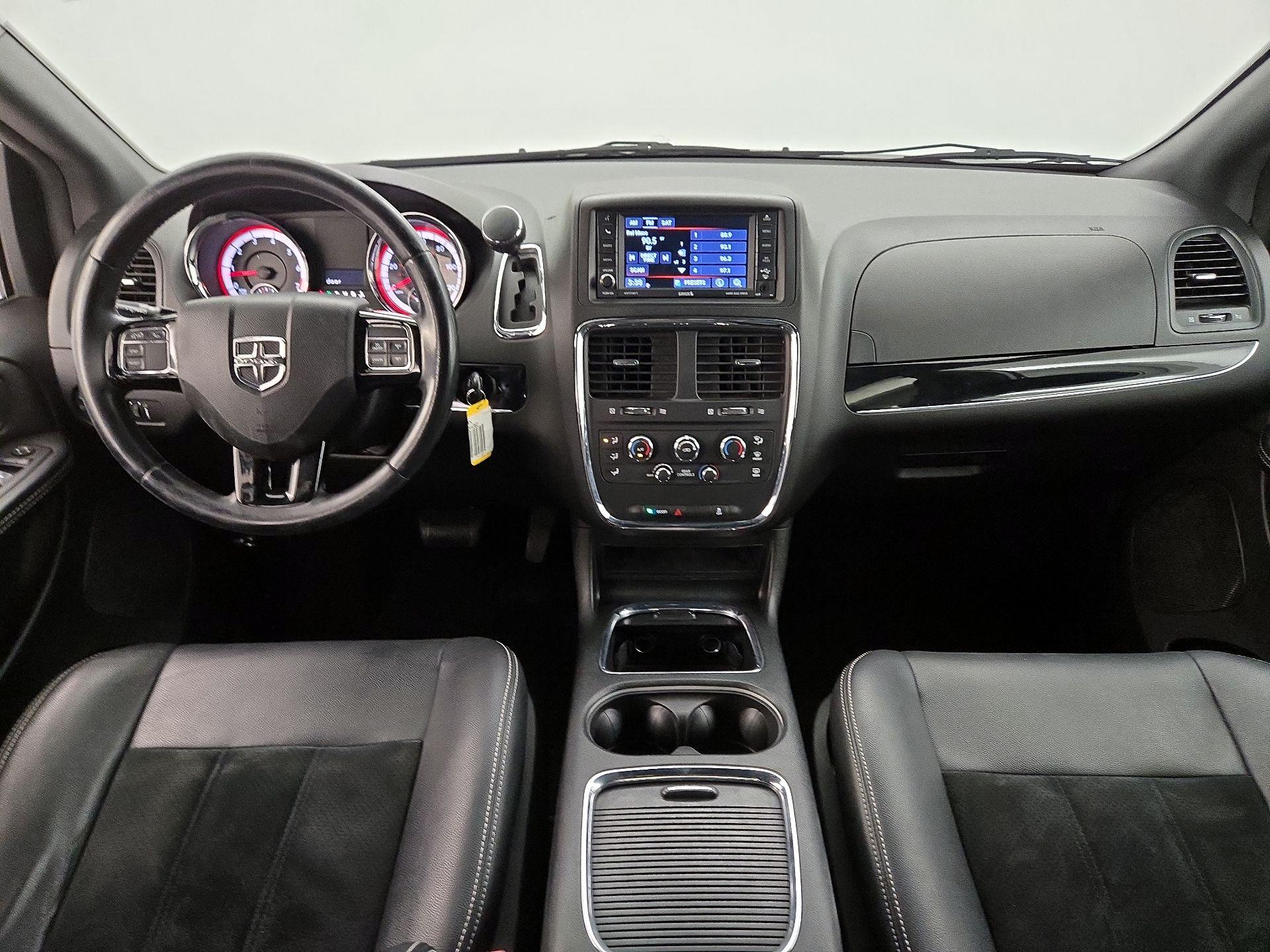 Thumbnail: 2018 Dodge Grand Caravan - 9