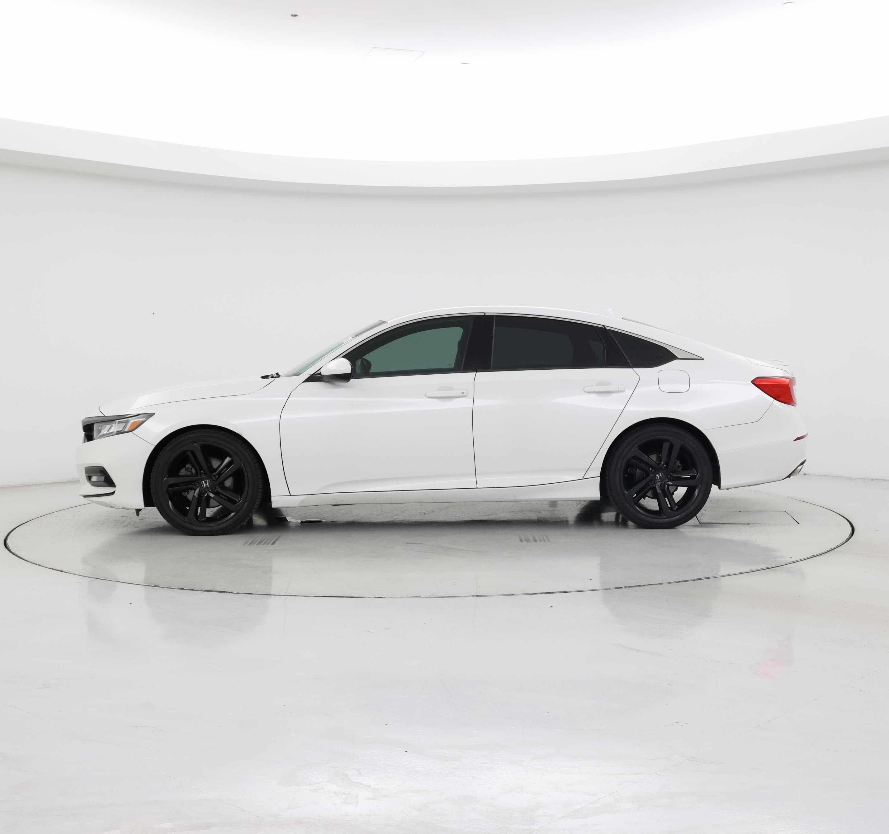 Thumbnail: 2019 Honda Accord - 3
