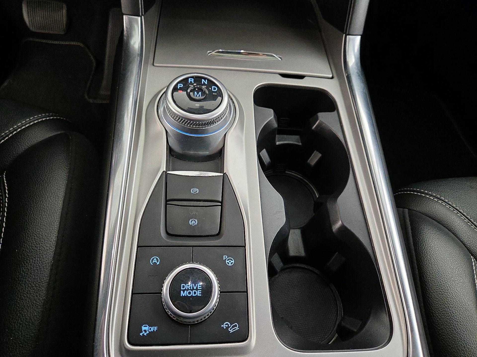 Thumbnail: 2020 Ford Explorer - 18