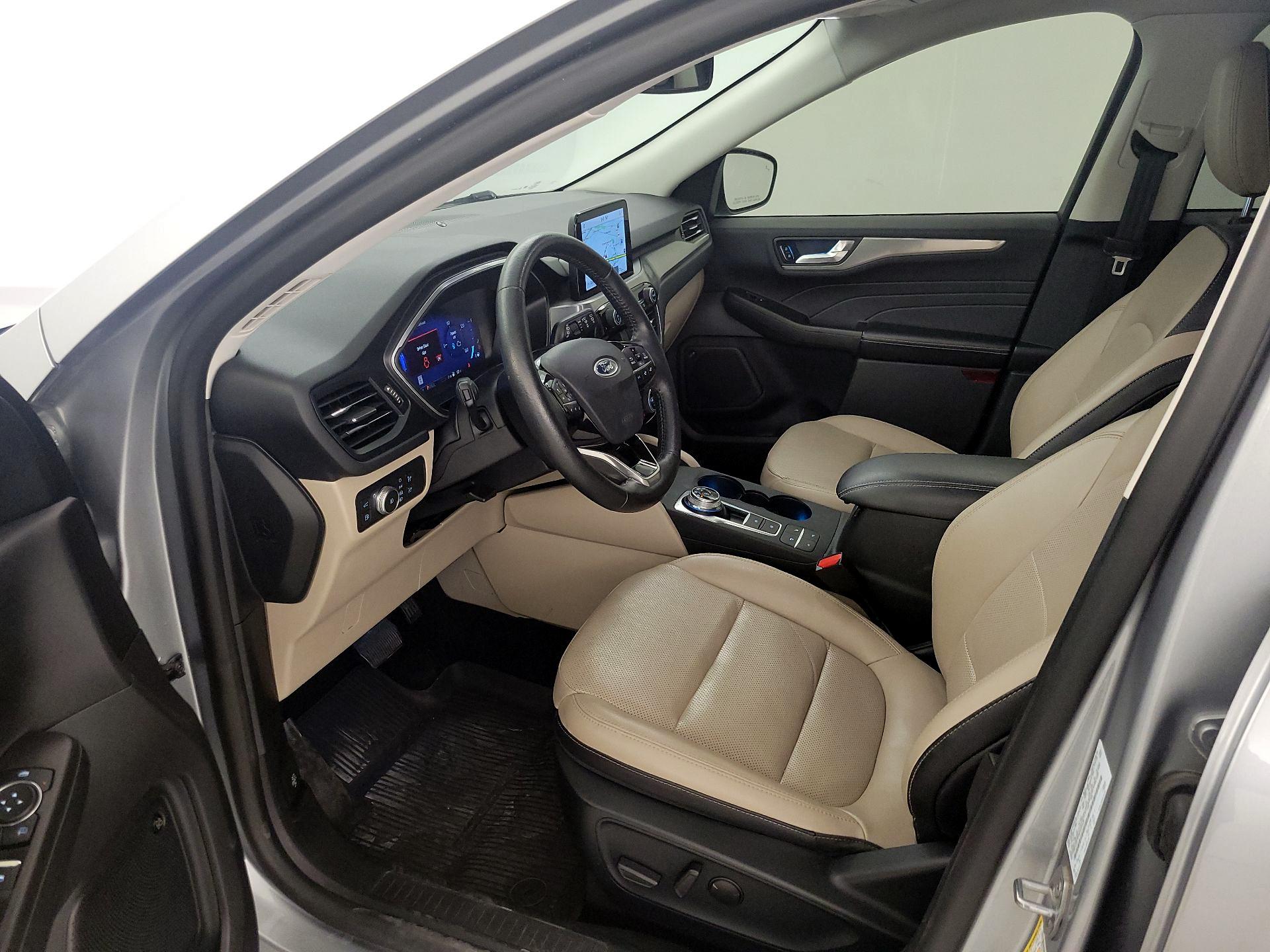 Thumbnail: 2021 Ford Escape - 11