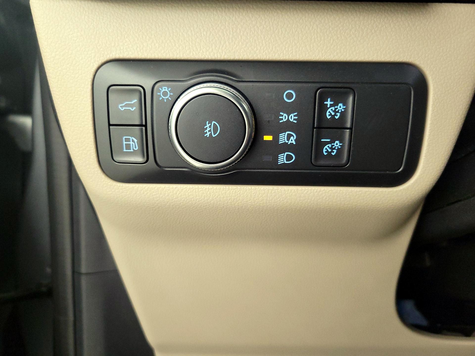 Thumbnail: 2021 Ford Escape - 13