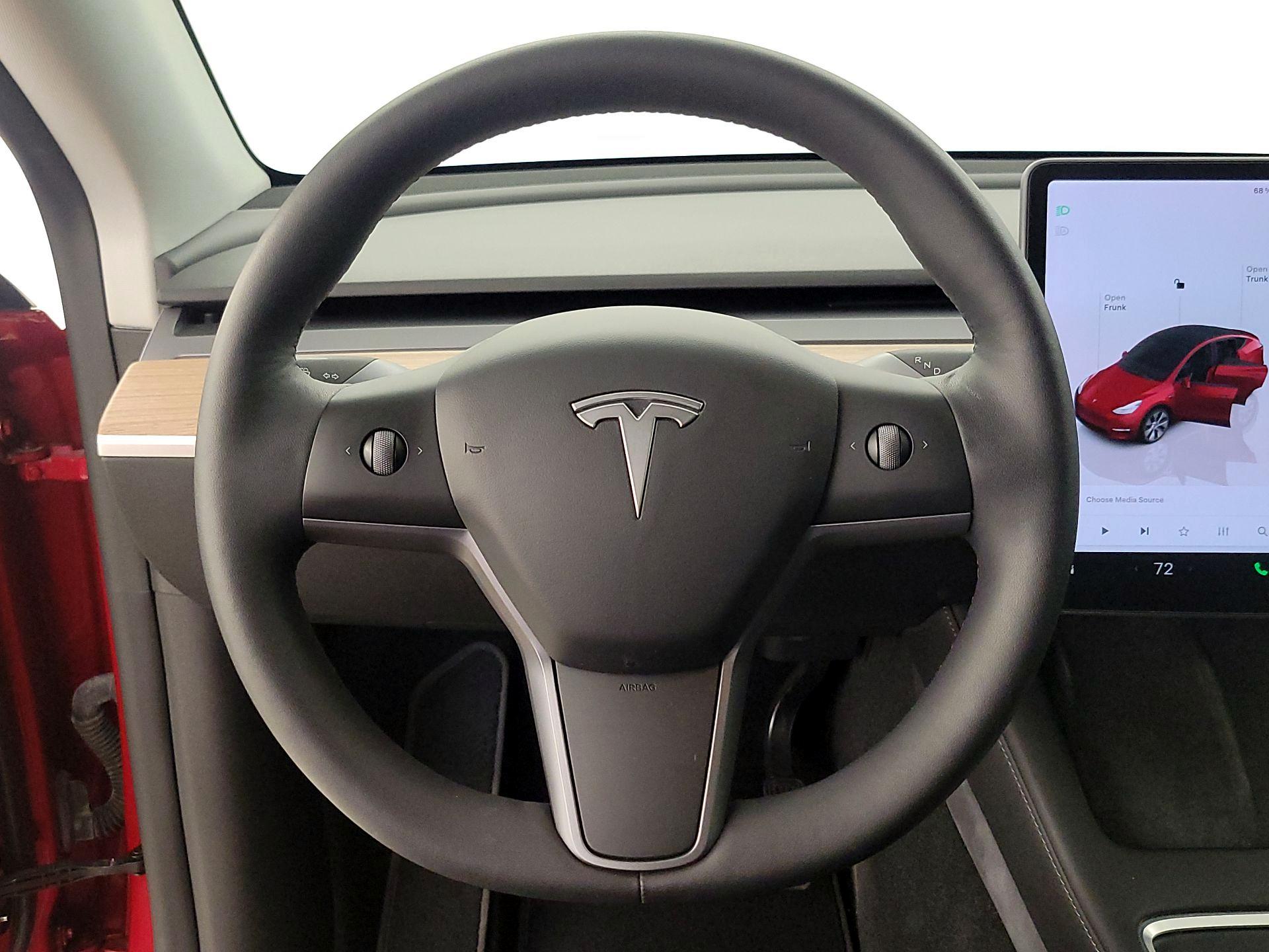 Thumbnail: 2022 Tesla Model Y - 10