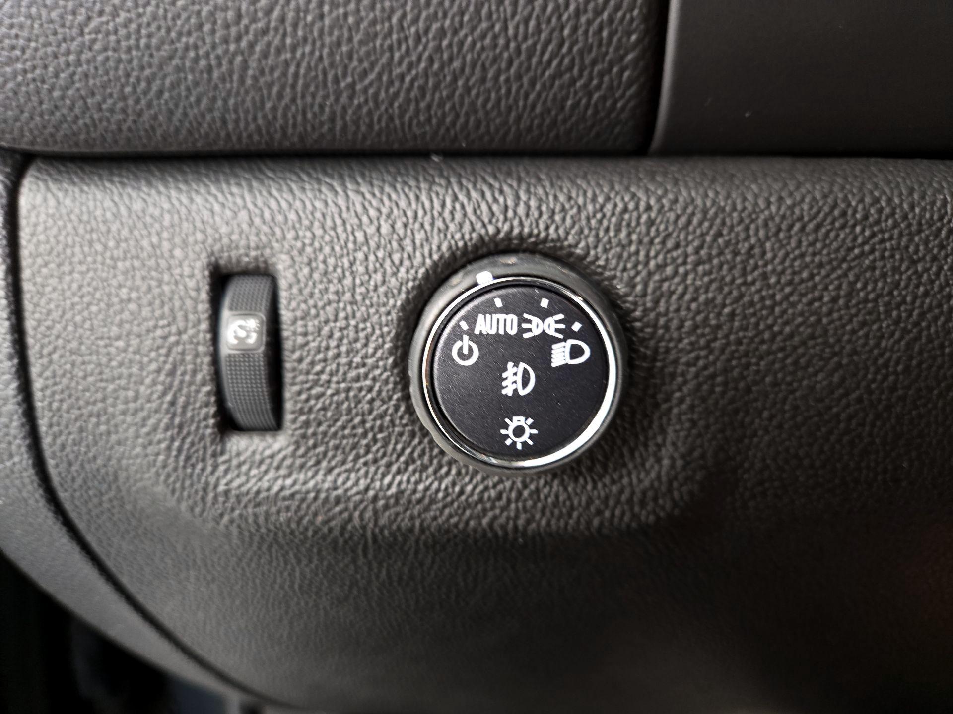 Thumbnail: 2017 Chevrolet Colorado - 13