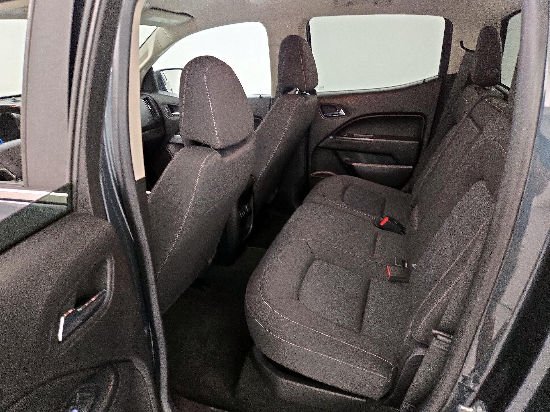 Thumbnail: 2017 Chevrolet Colorado - 20