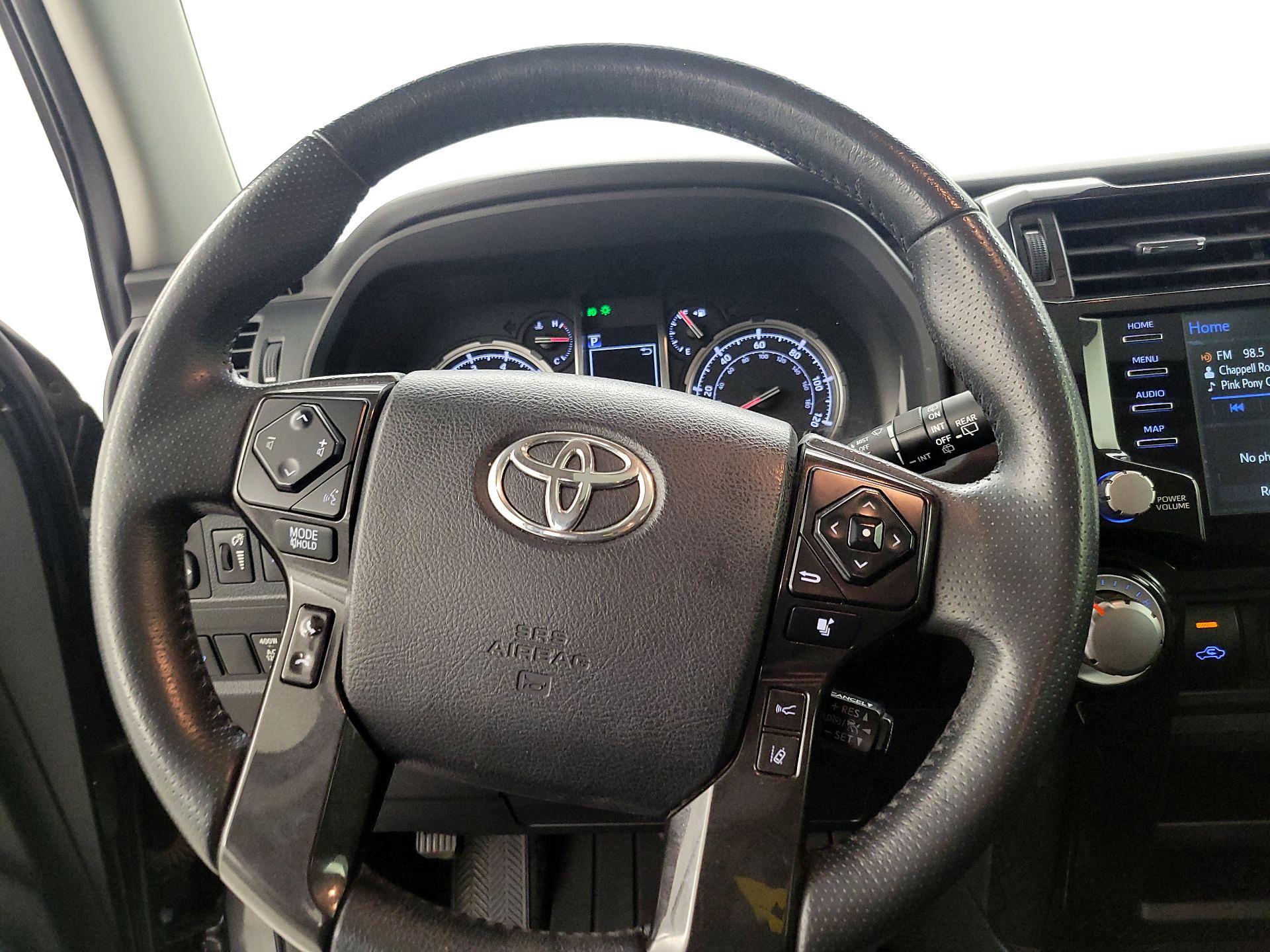 Thumbnail: 2020 Toyota 4Runner - 10