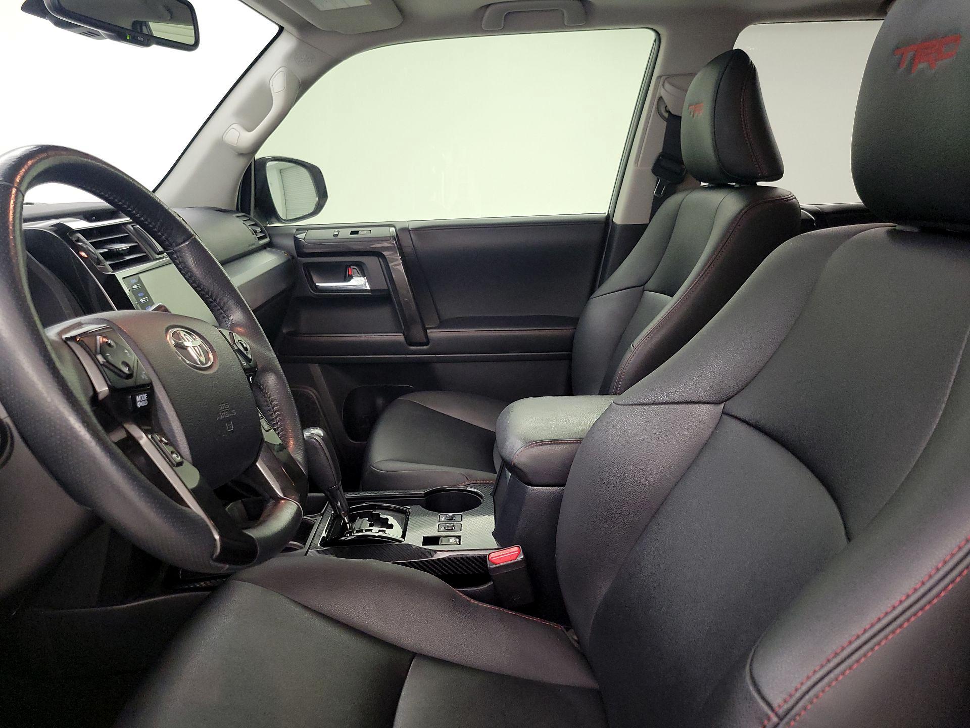 Thumbnail: 2020 Toyota 4Runner - 11