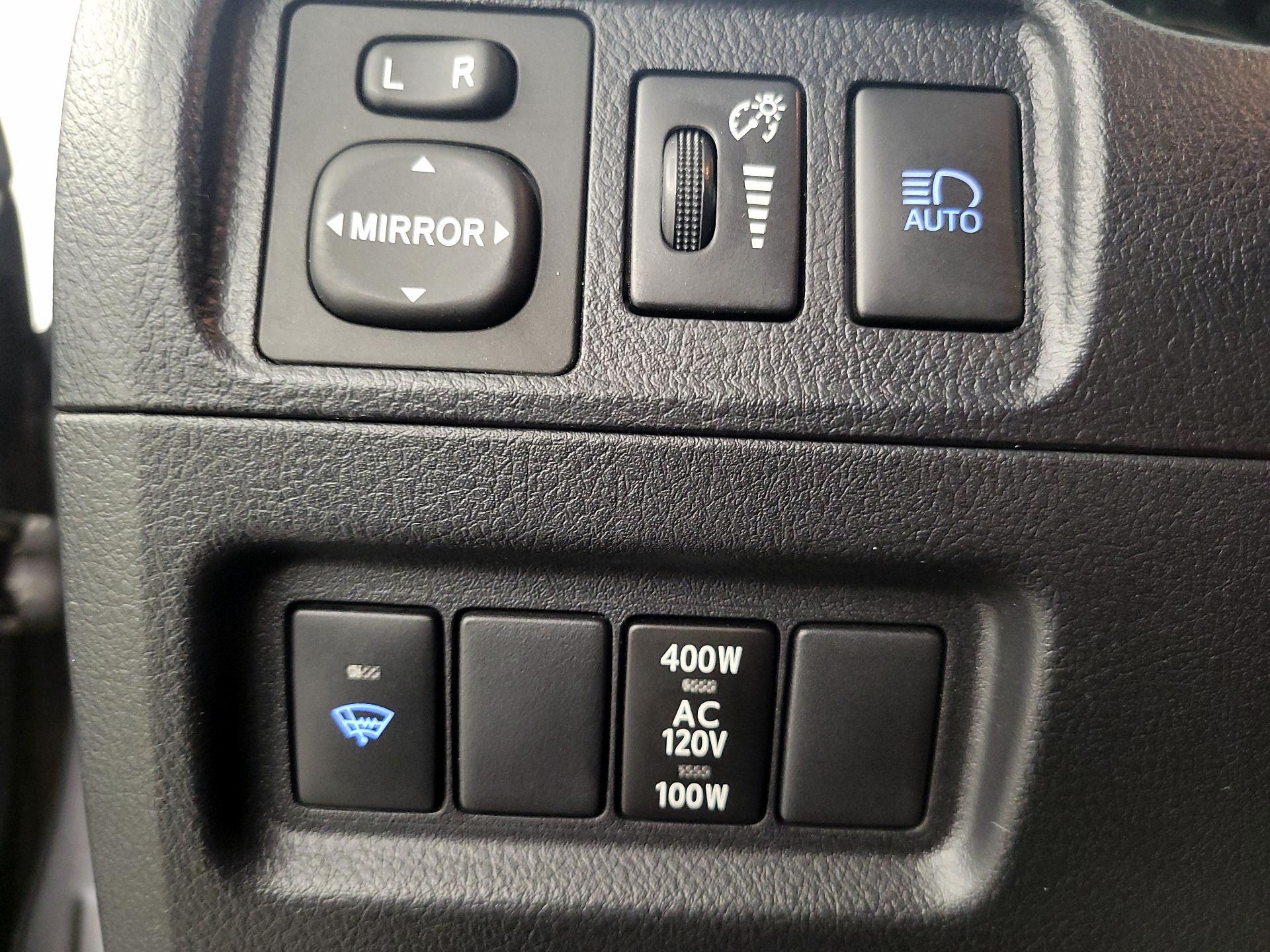 Thumbnail: 2020 Toyota 4Runner - 13