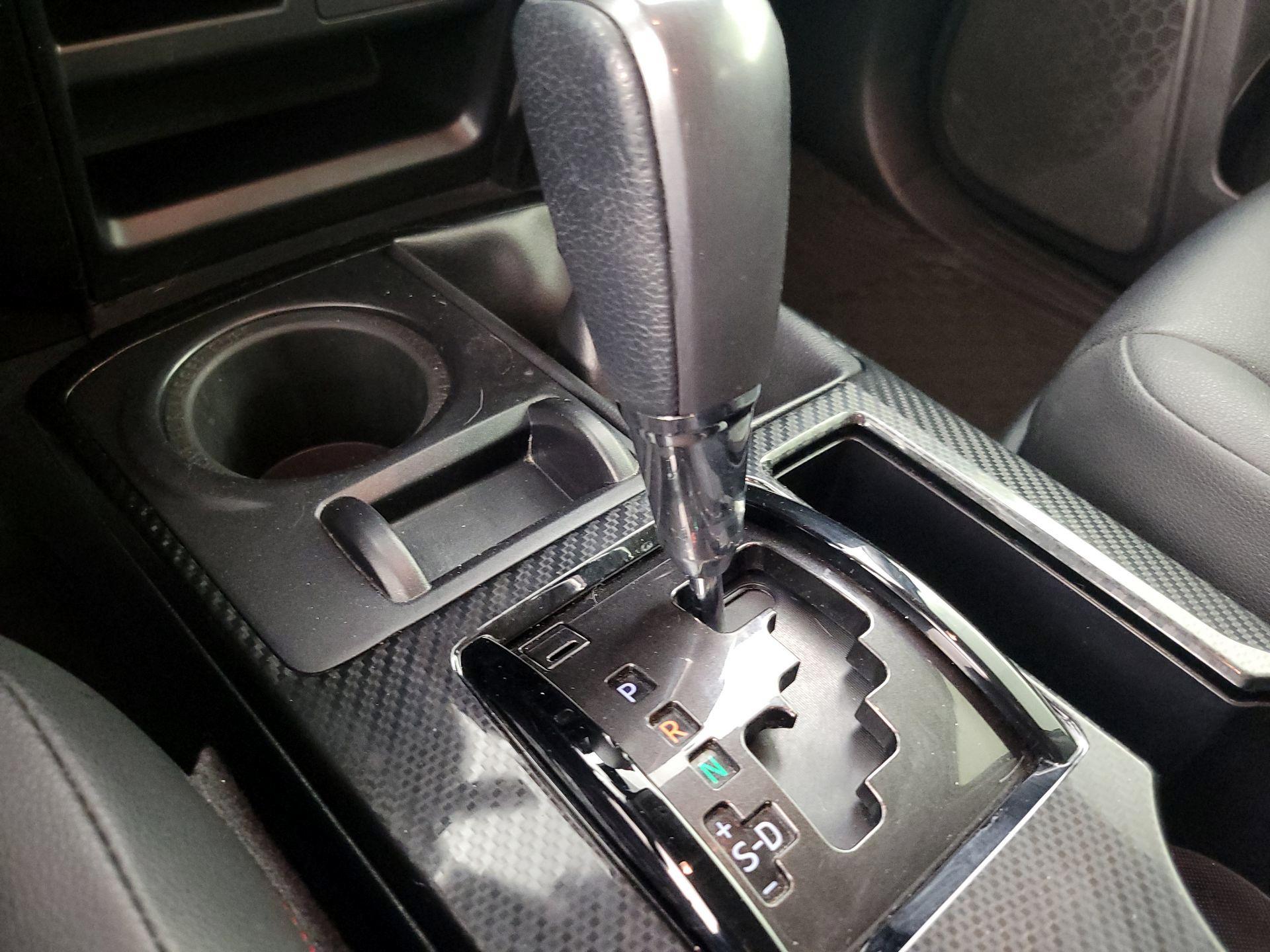 Thumbnail: 2020 Toyota 4Runner - 18