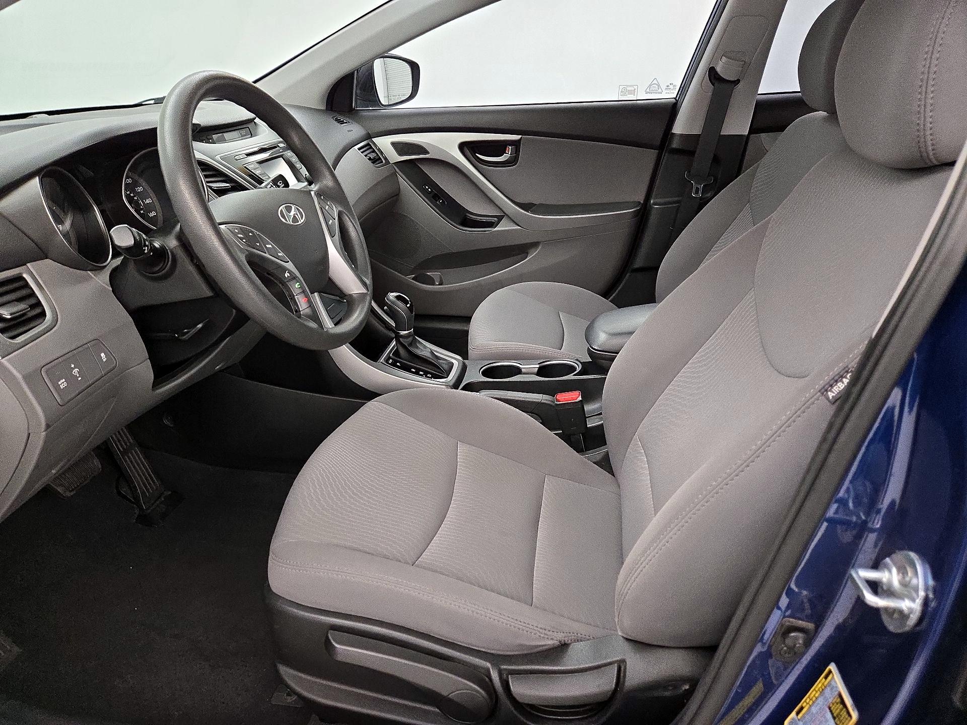 Thumbnail: 2015 Hyundai Elantra - 11