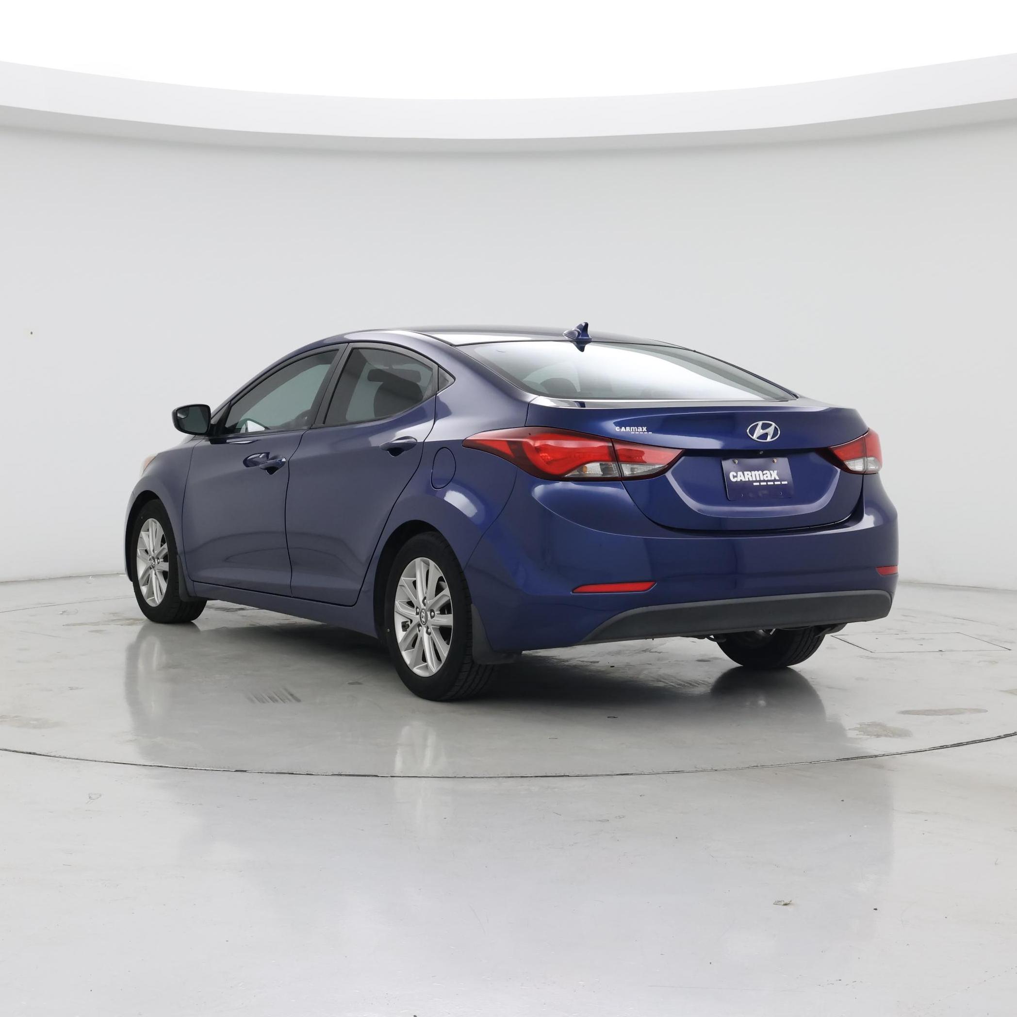 Thumbnail: 2015 Hyundai Elantra - 2