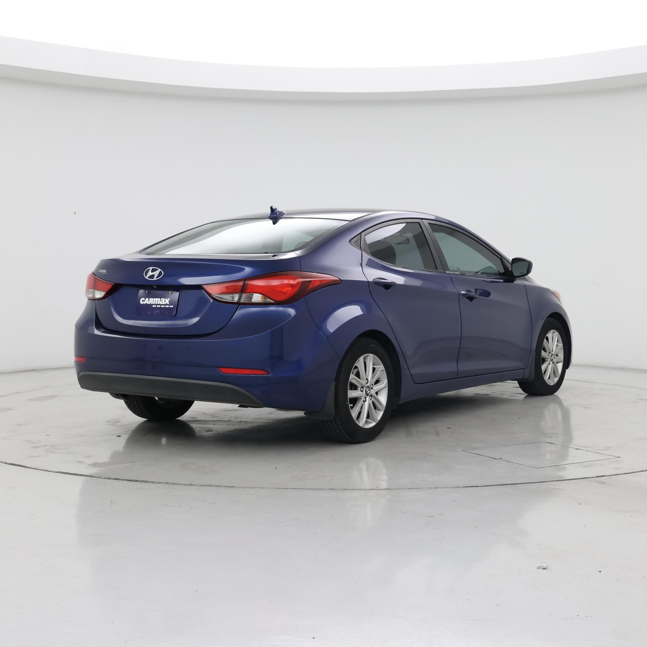 Thumbnail: 2015 Hyundai Elantra - 8
