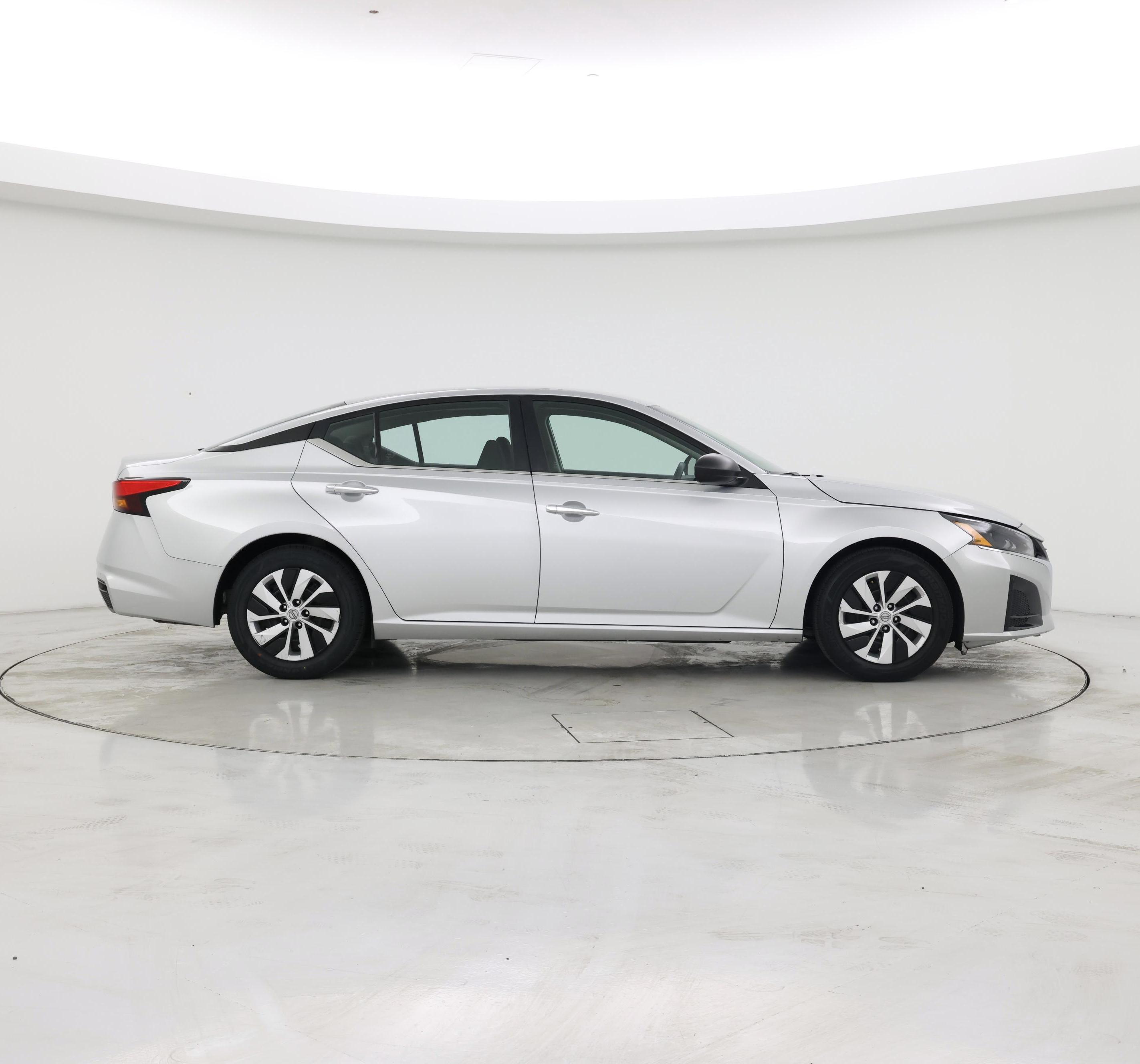 Thumbnail: 2024 Nissan Altima - 7