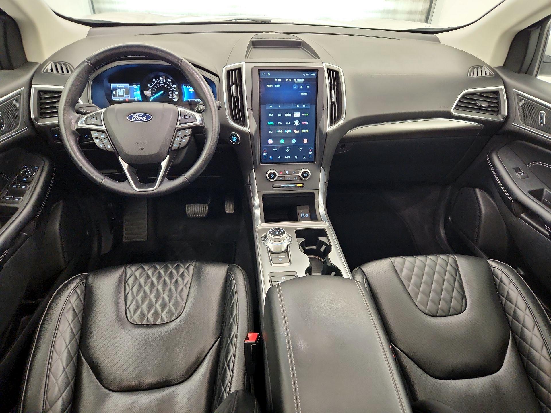 Thumbnail: 2023 Ford Edge - 9