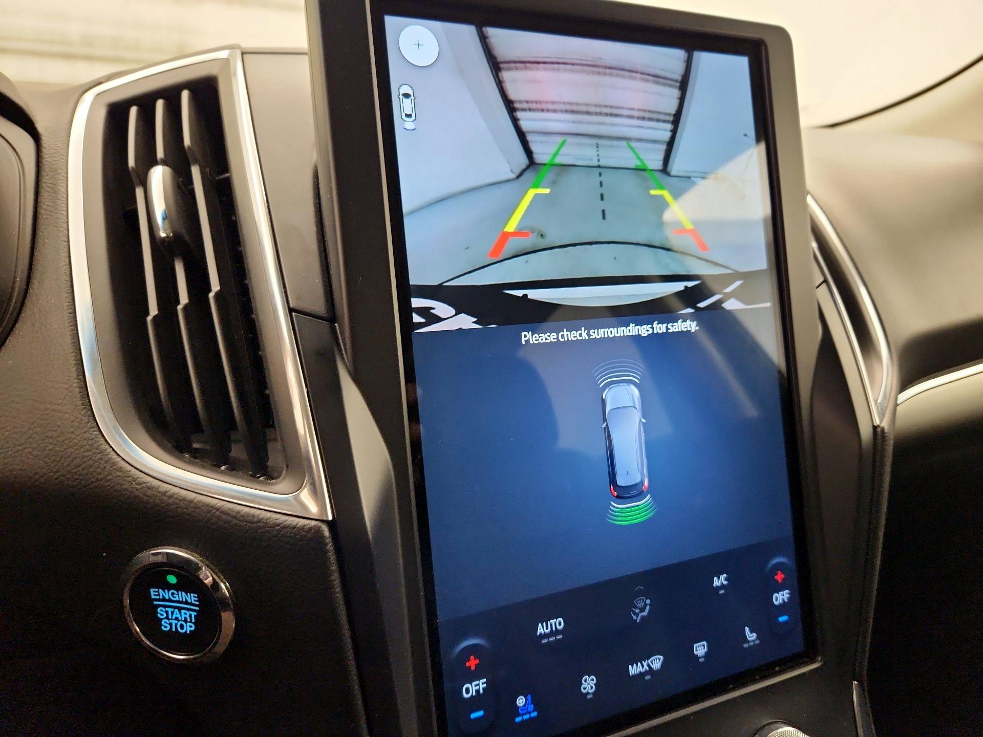 Thumbnail: 2023 Ford Edge - 14