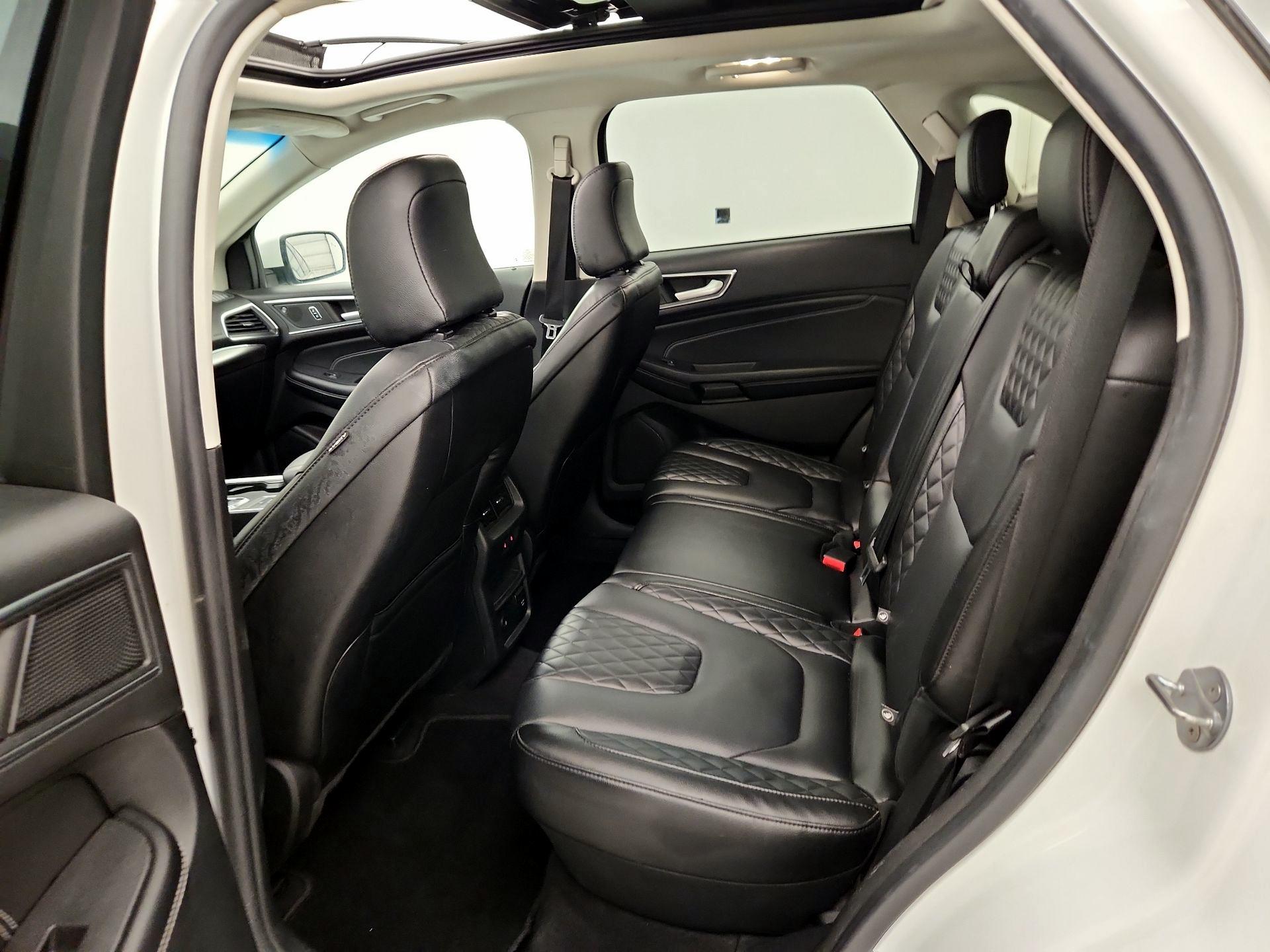 Thumbnail: 2023 Ford Edge - 20