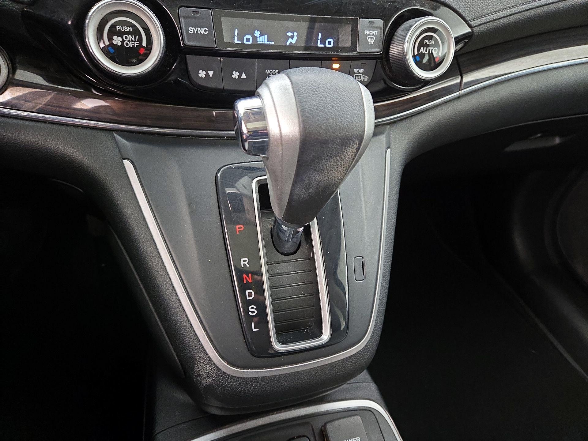 Thumbnail: 2015 Honda CR-V - 17