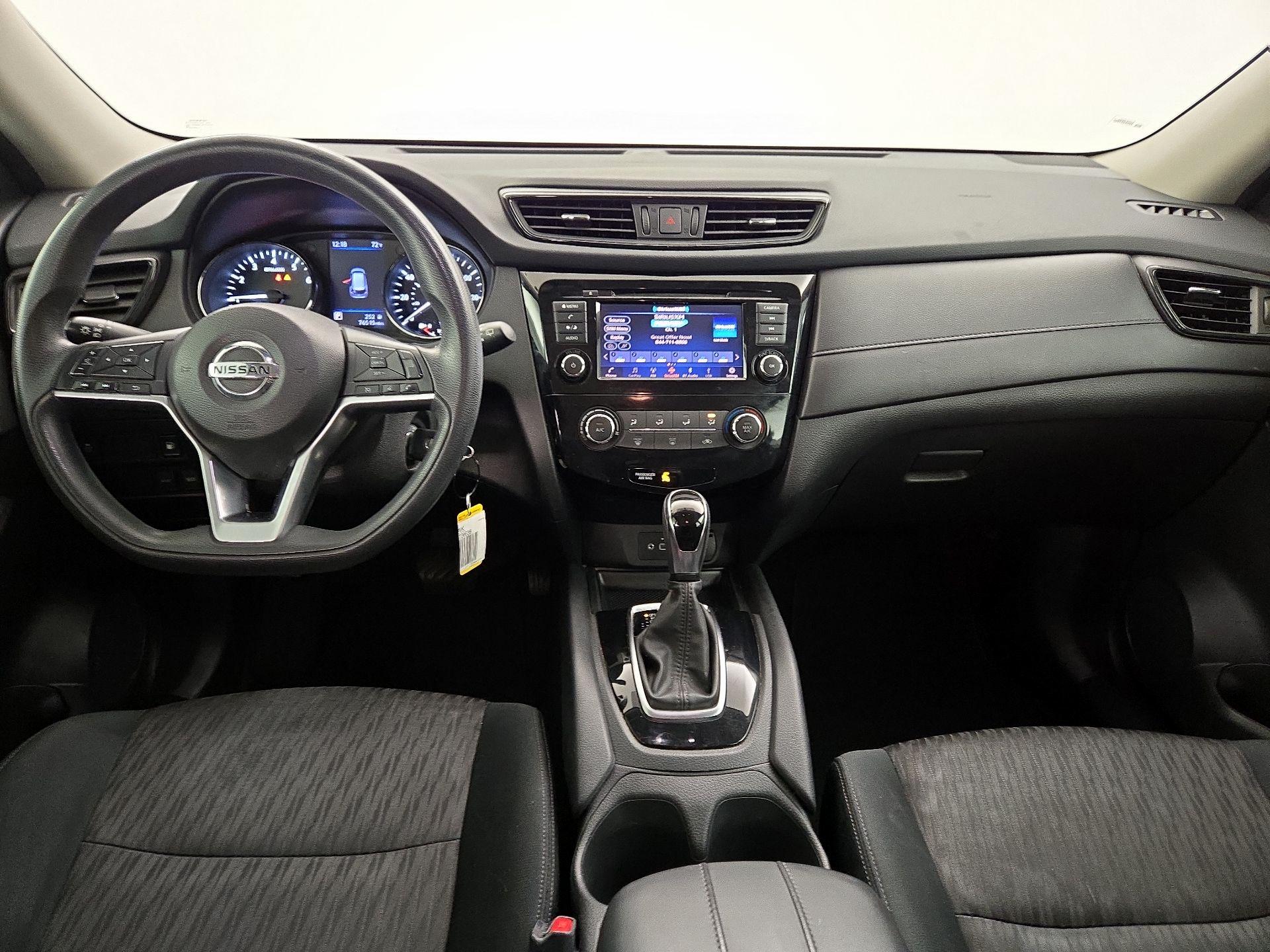 Thumbnail: 2018 Nissan Rogue - 9