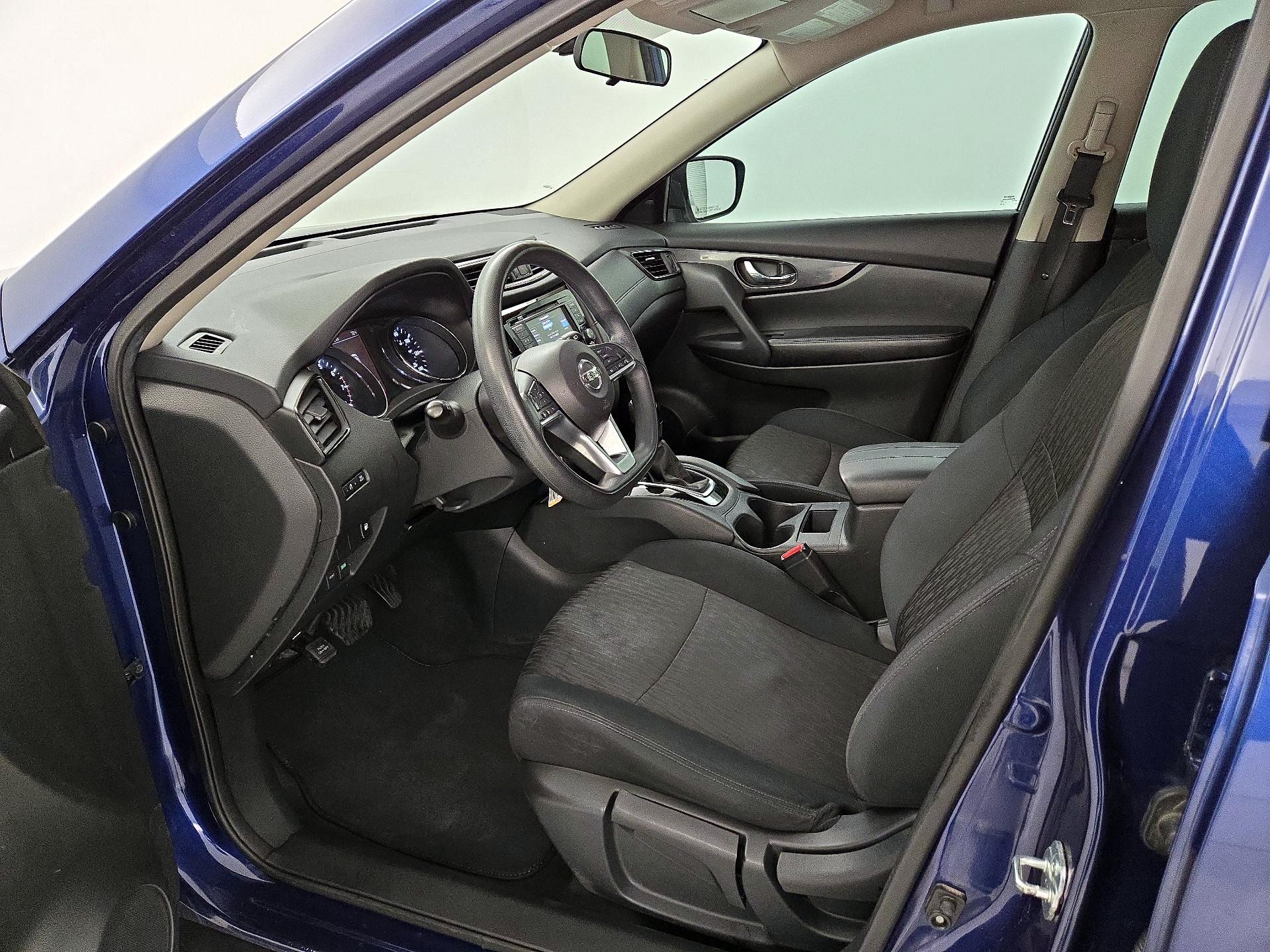 Thumbnail: 2018 Nissan Rogue - 11