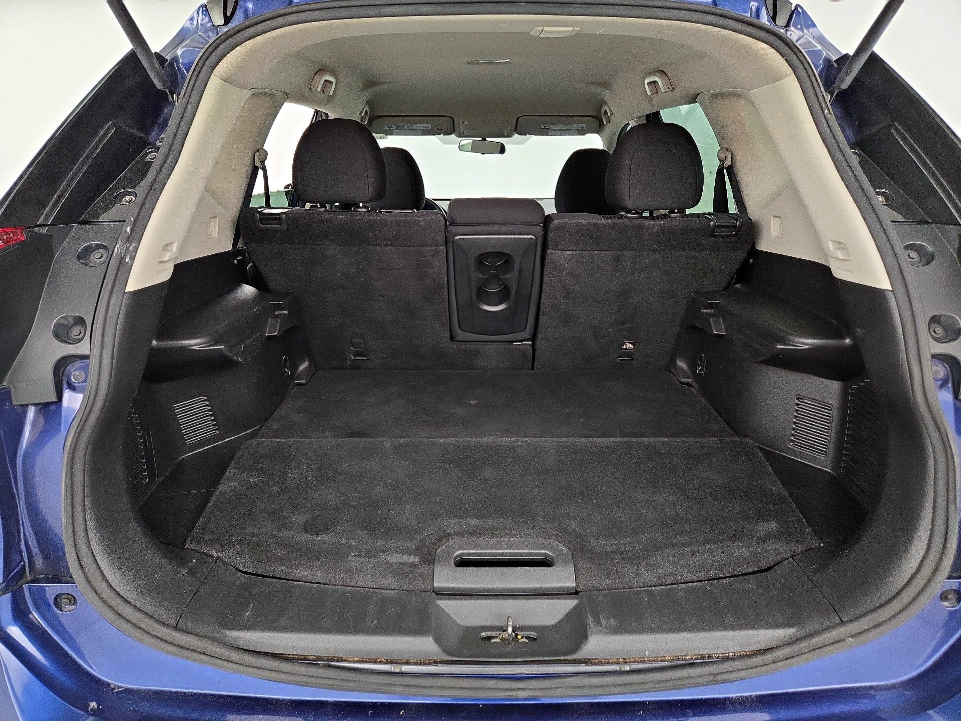 Thumbnail: 2018 Nissan Rogue - 20