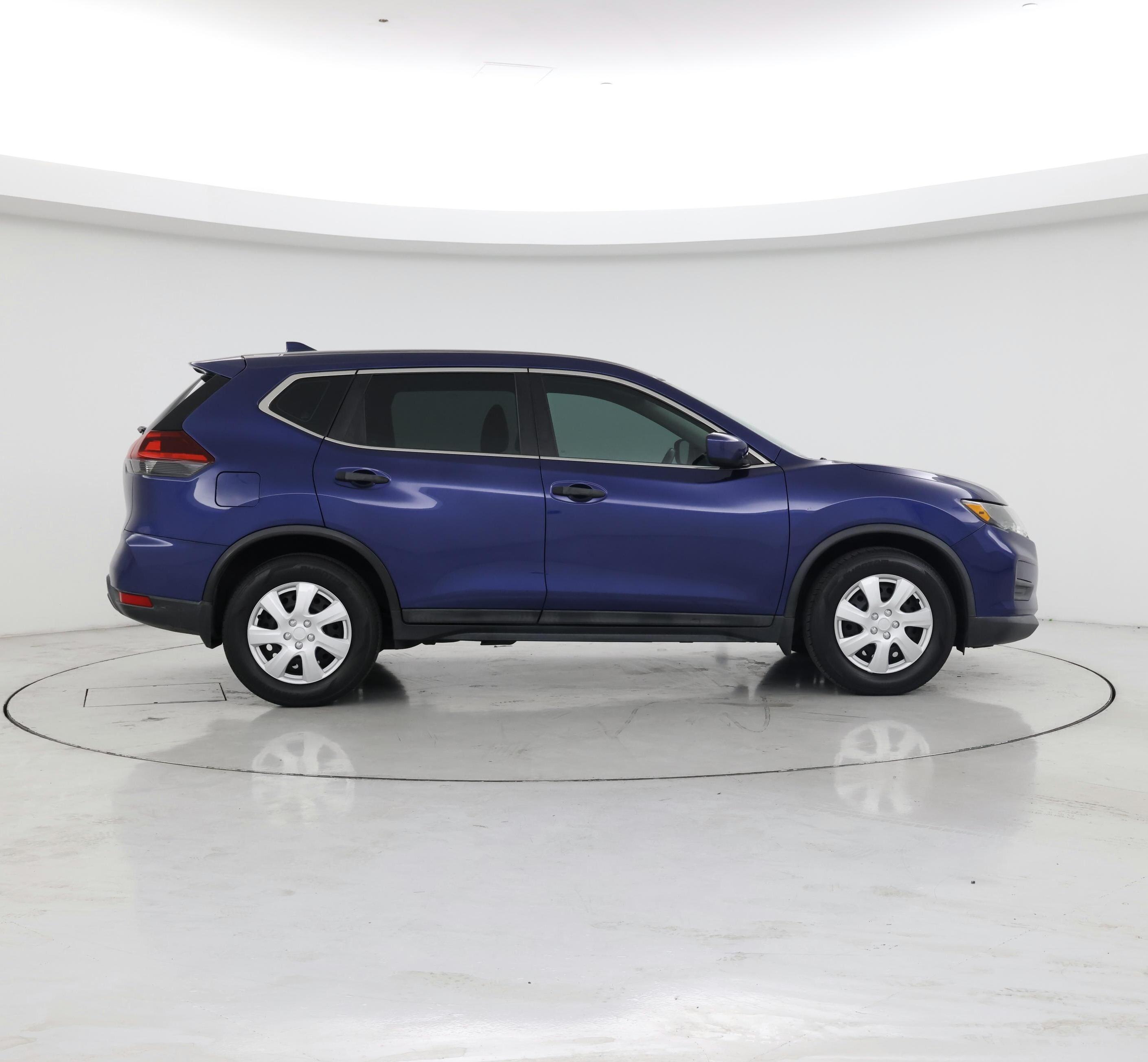 Thumbnail: 2018 Nissan Rogue - 7