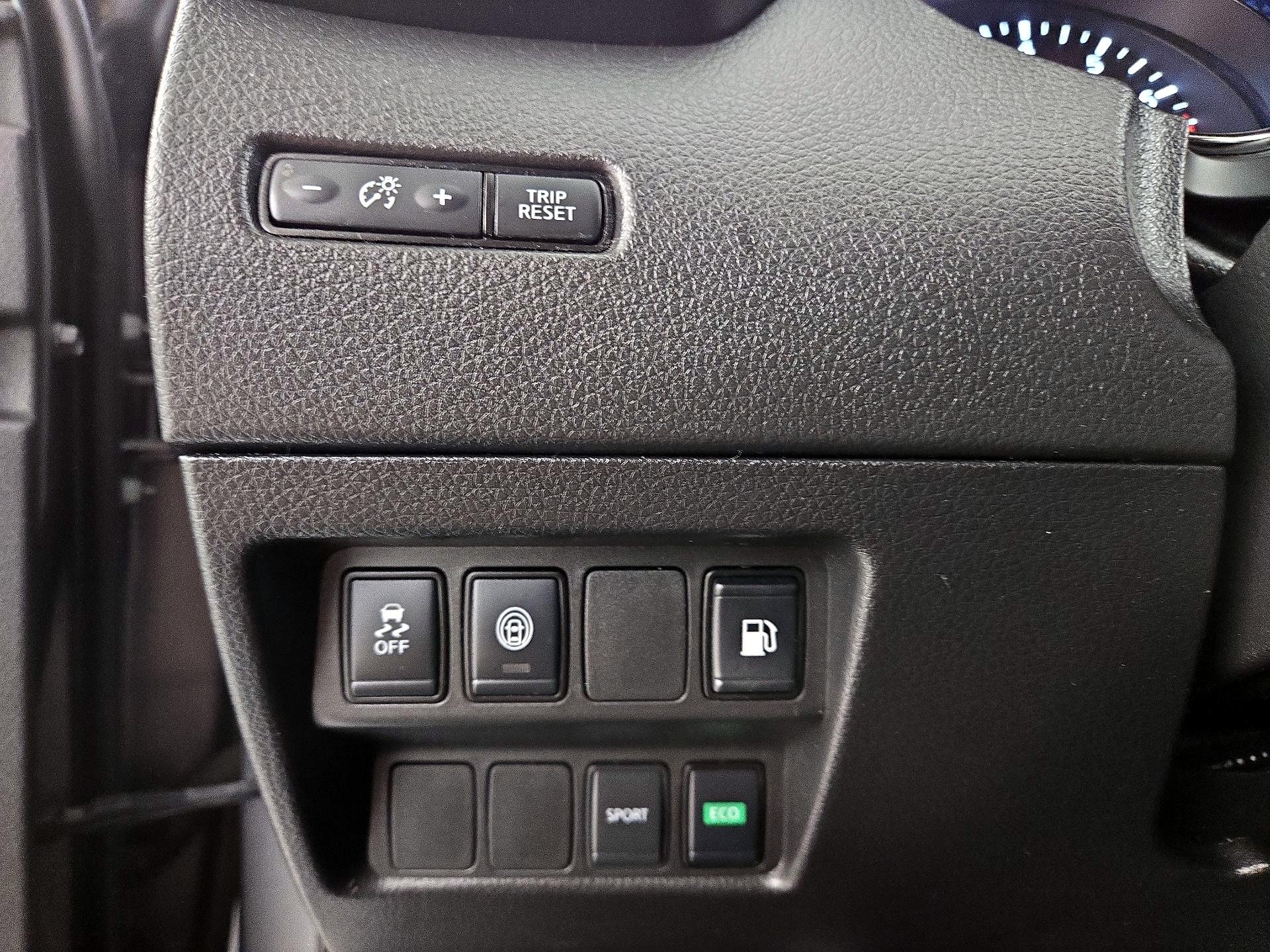 Thumbnail: 2019 Nissan Rogue - 13