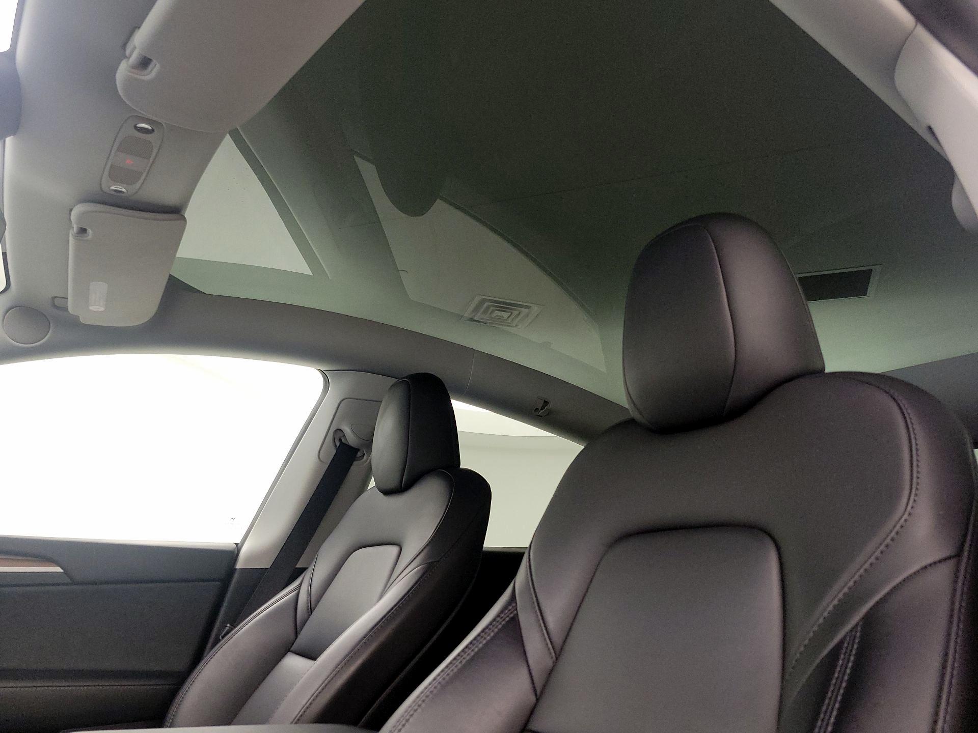 Thumbnail: 2023 Tesla Model Y - 17