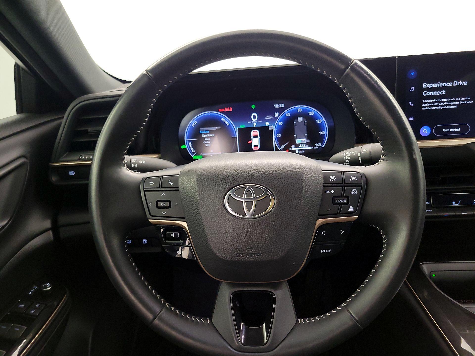 Thumbnail: 2024 Toyota Crown - 10