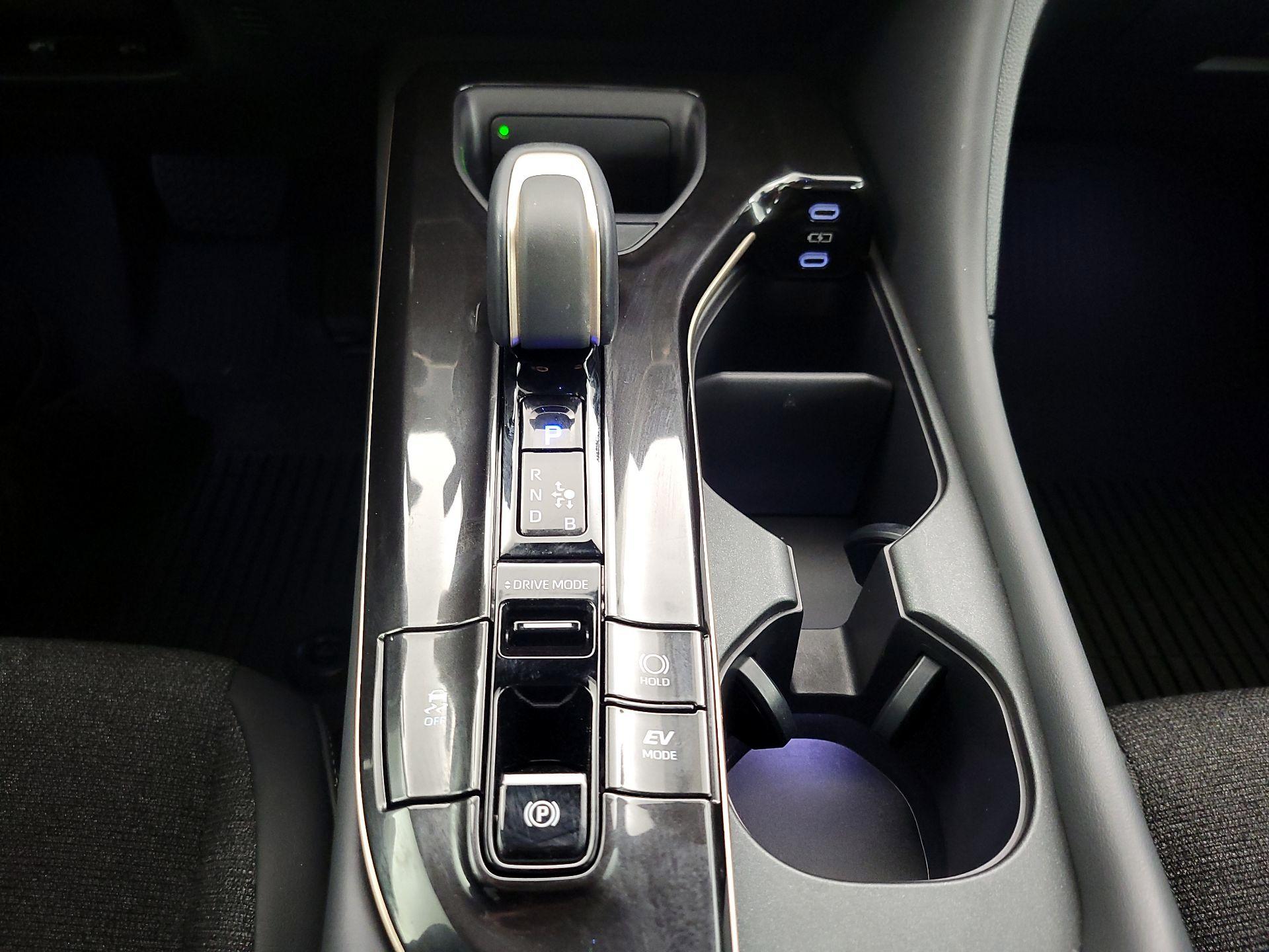 Thumbnail: 2024 Toyota Crown - 17