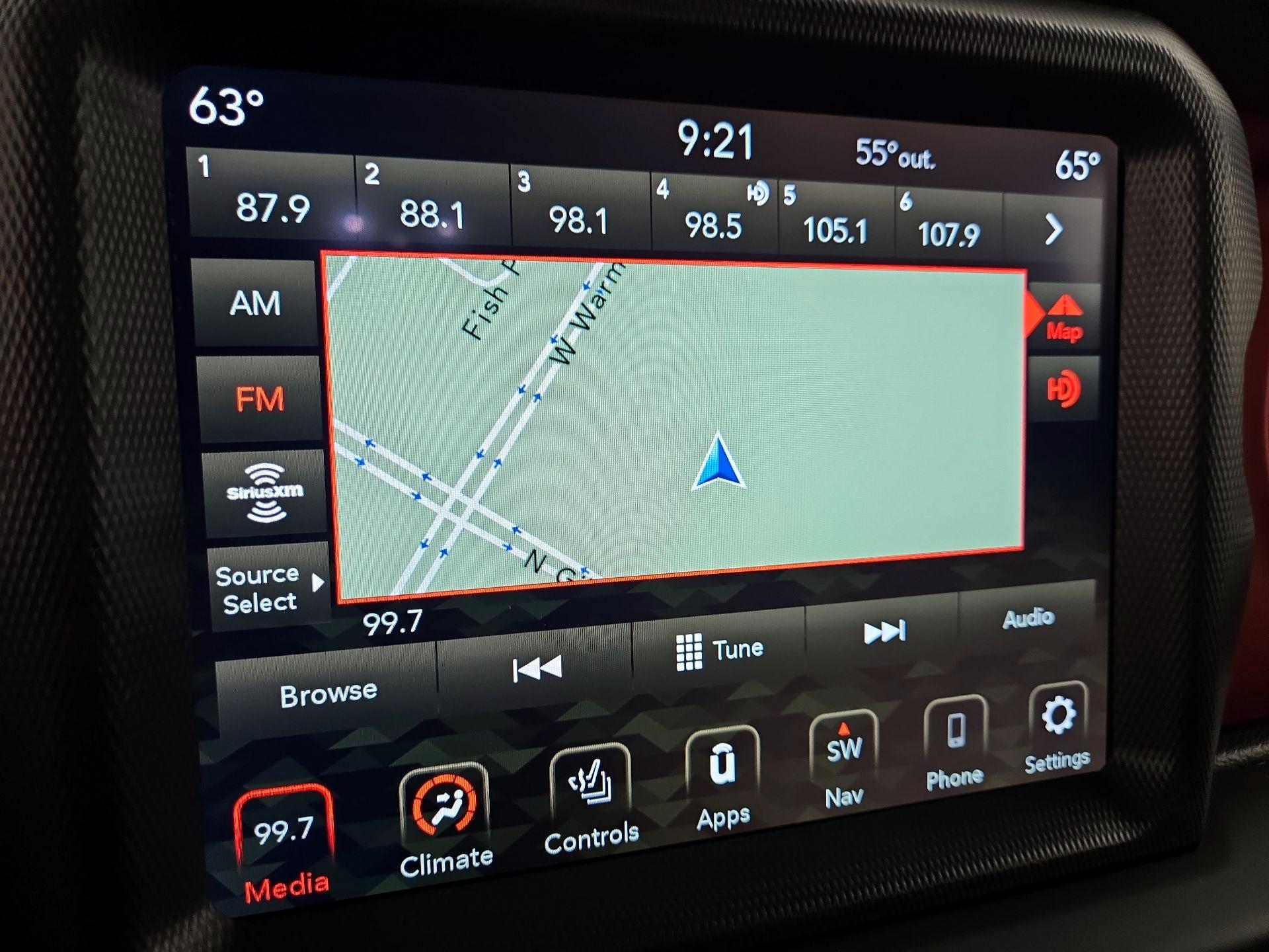 Thumbnail: 2020 Jeep Gladiator - 16