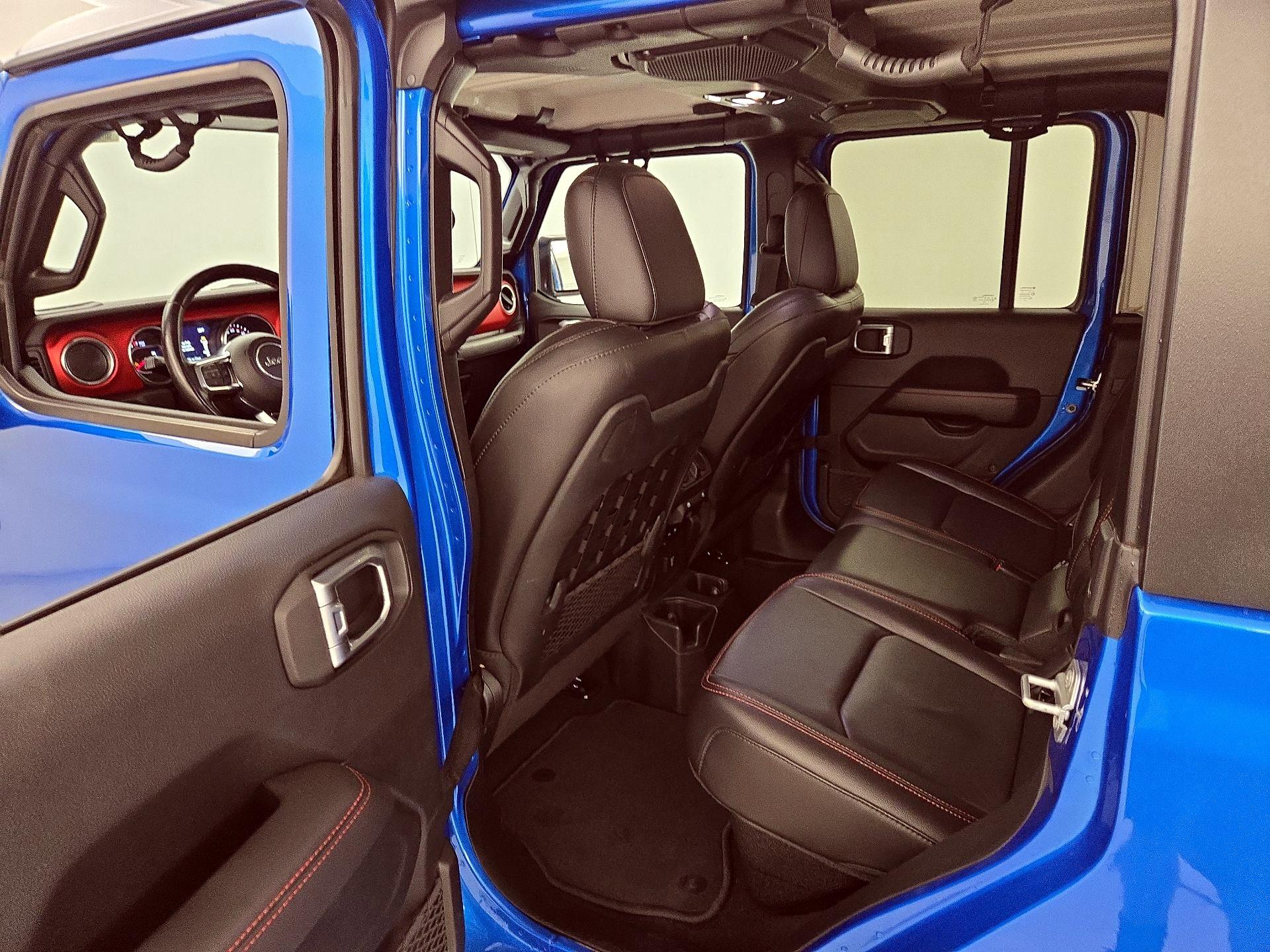 Thumbnail: 2020 Jeep Gladiator - 20