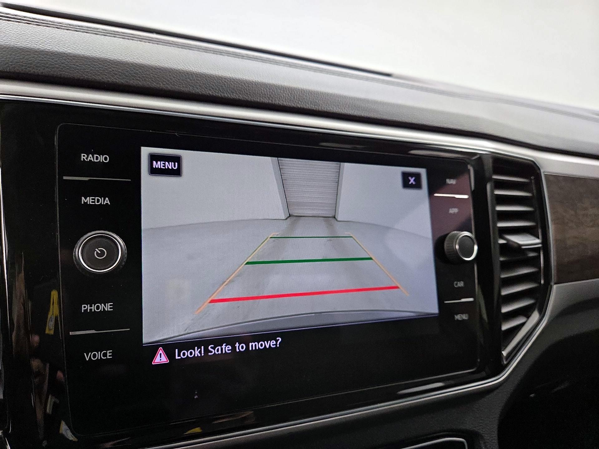 Thumbnail: 2018 Volkswagen Atlas - 15