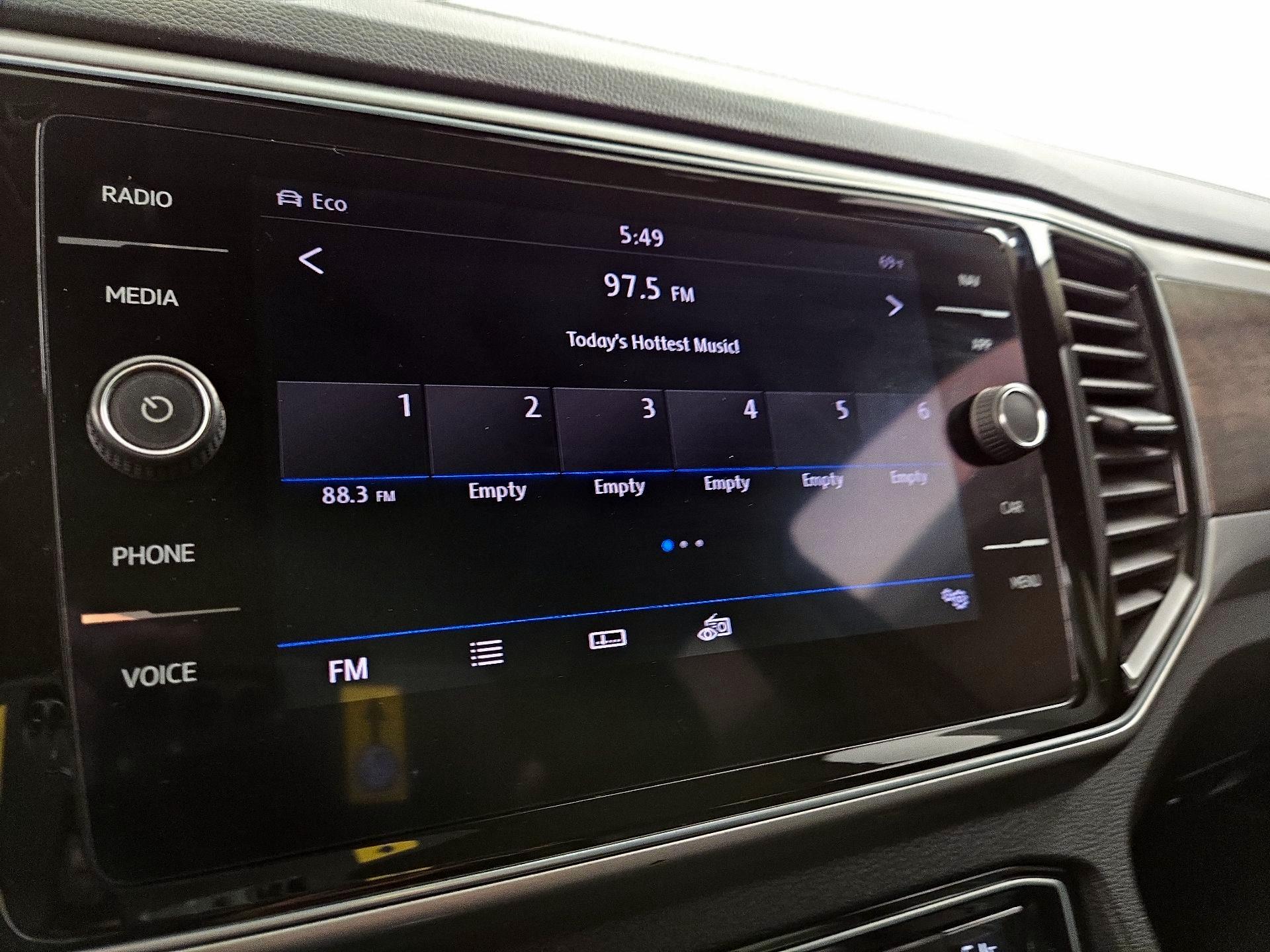 Thumbnail: 2018 Volkswagen Atlas - 16