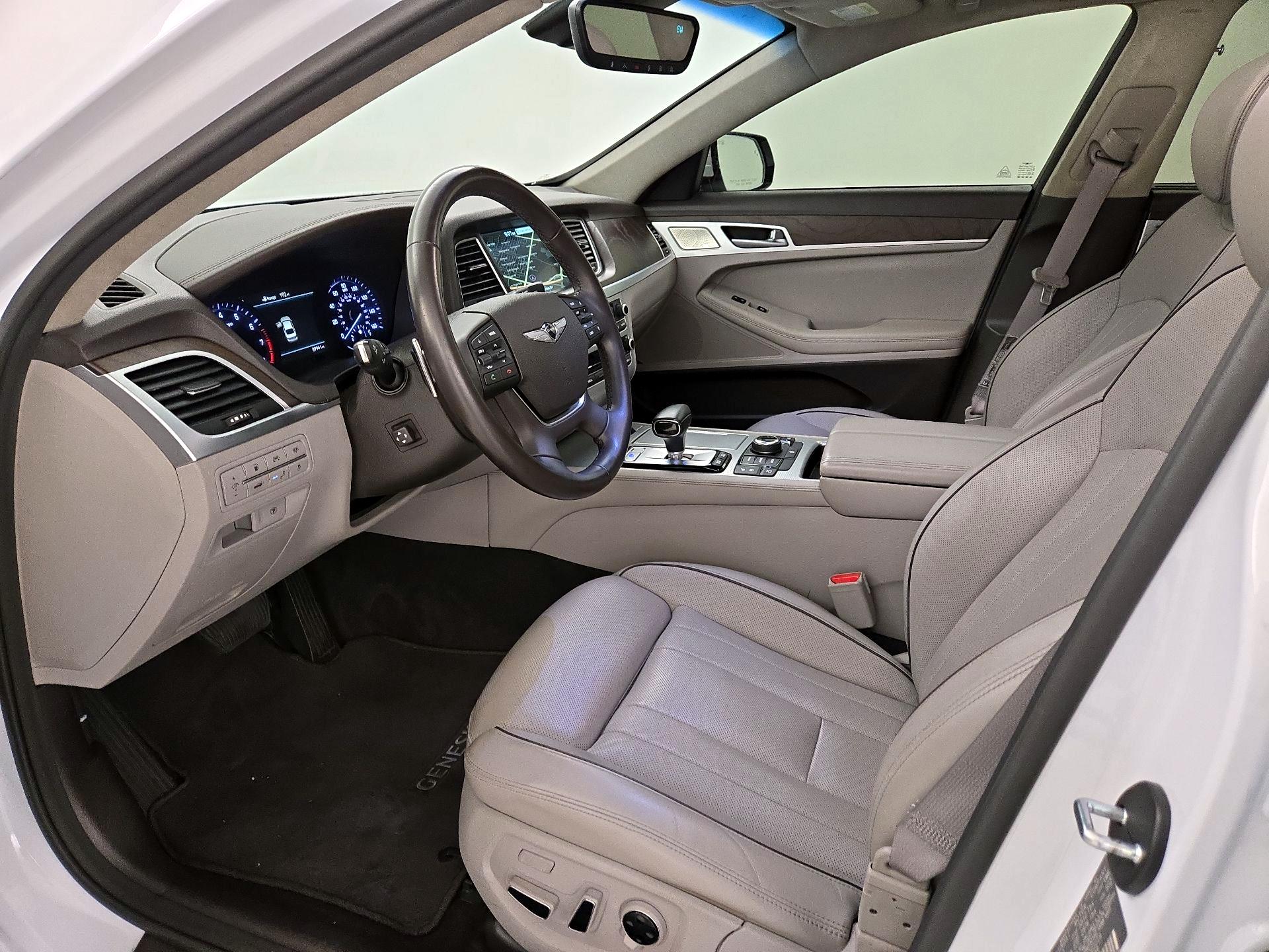 Thumbnail: 2018 Genesis G80 - 11